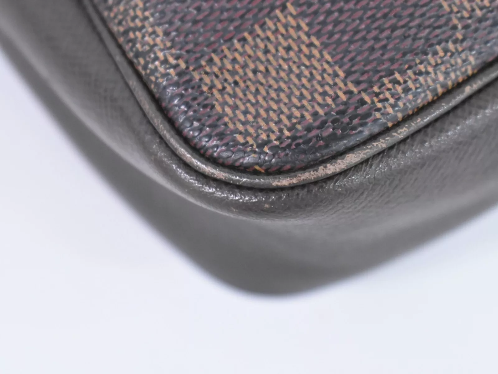 Louis Vuitton Trousse Pochette