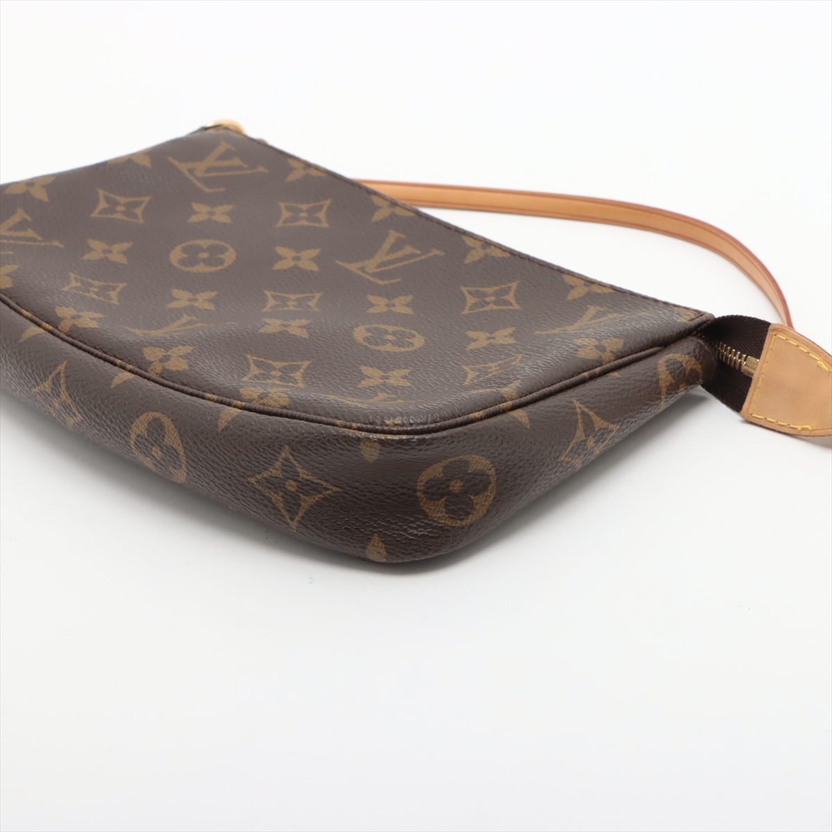 Louis Vuitton Monogram Pochette