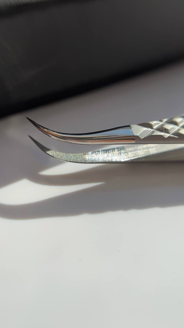 Lina Liaudanskė L-33 pincetas