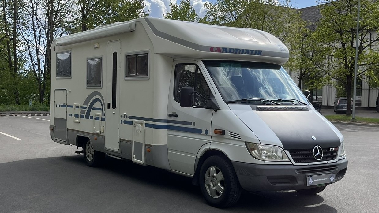 Adria Stargo 670 SP YOM 2003 95 kW