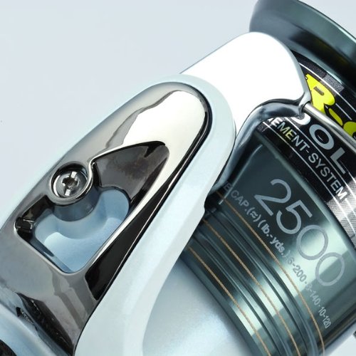 RITĖ SHIMANO STRADIC 2500GTM-RC