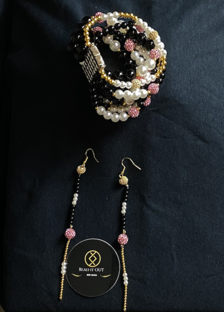 ONYX AND PEARLS