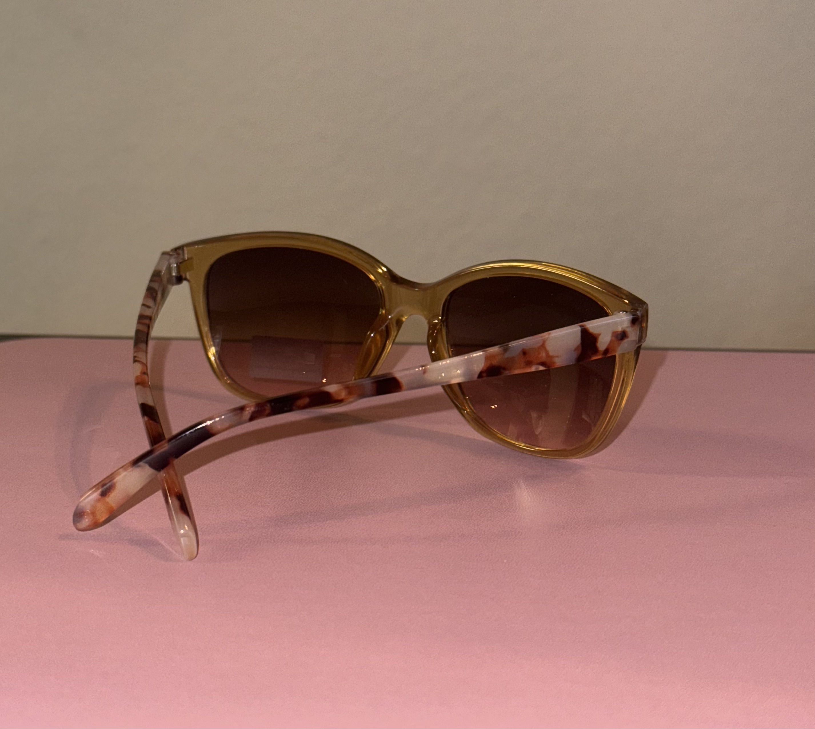 BROWN MARBLE 