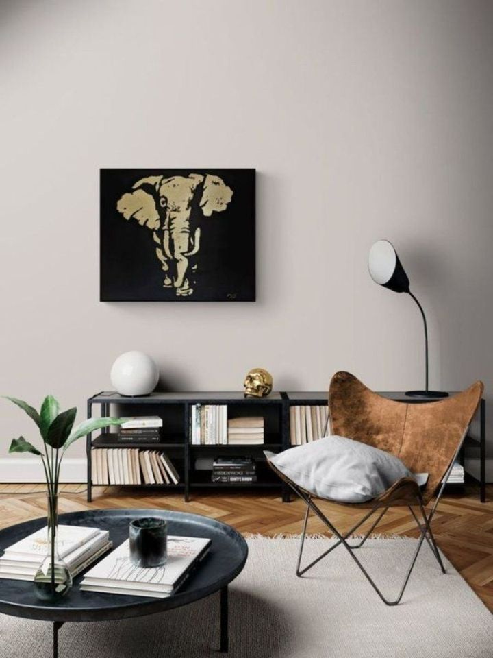 🎨🐘 Golden Majesty: An Abstract Ode to the Elephant 🐘🎨
