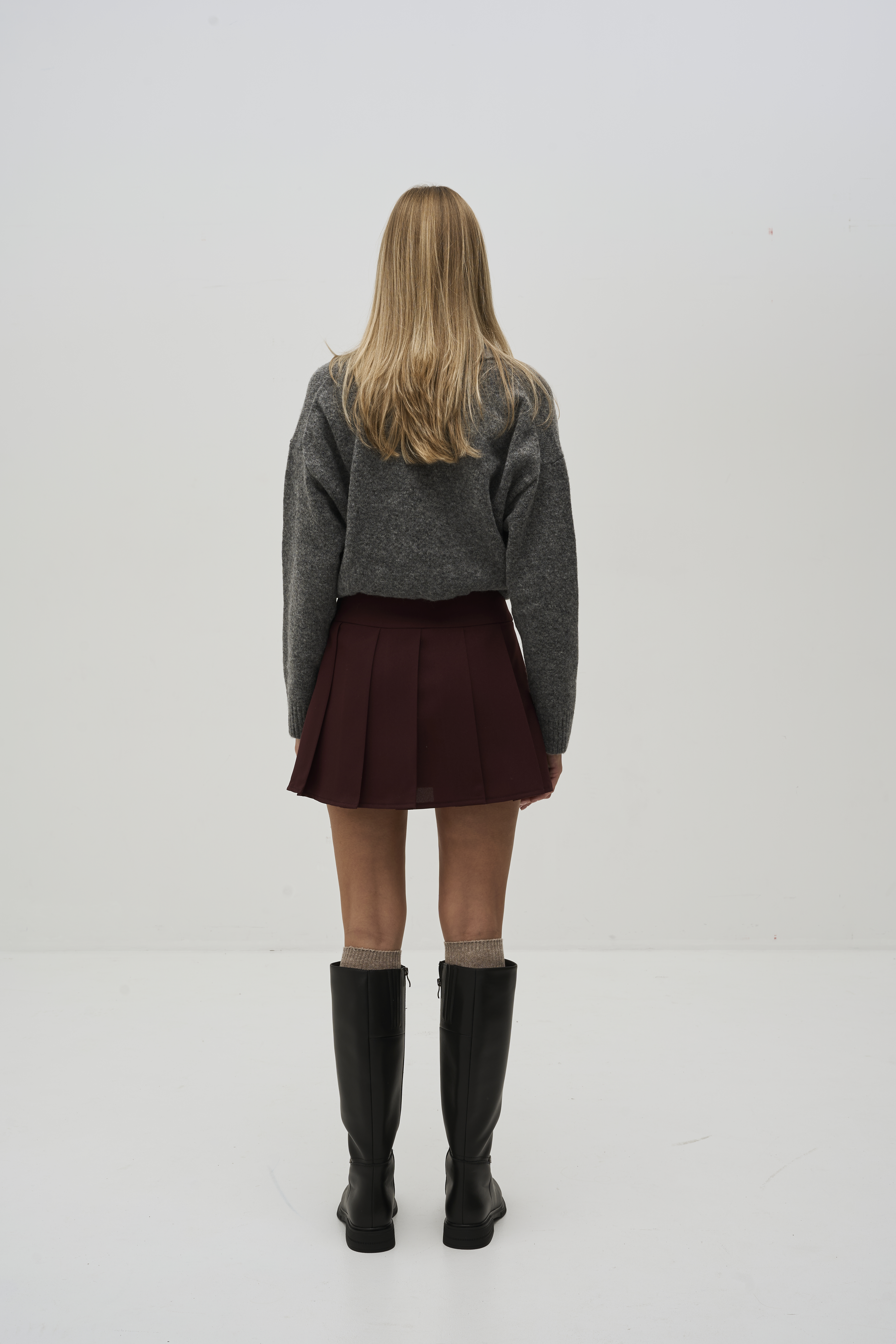 Mini pleated skirt bordo