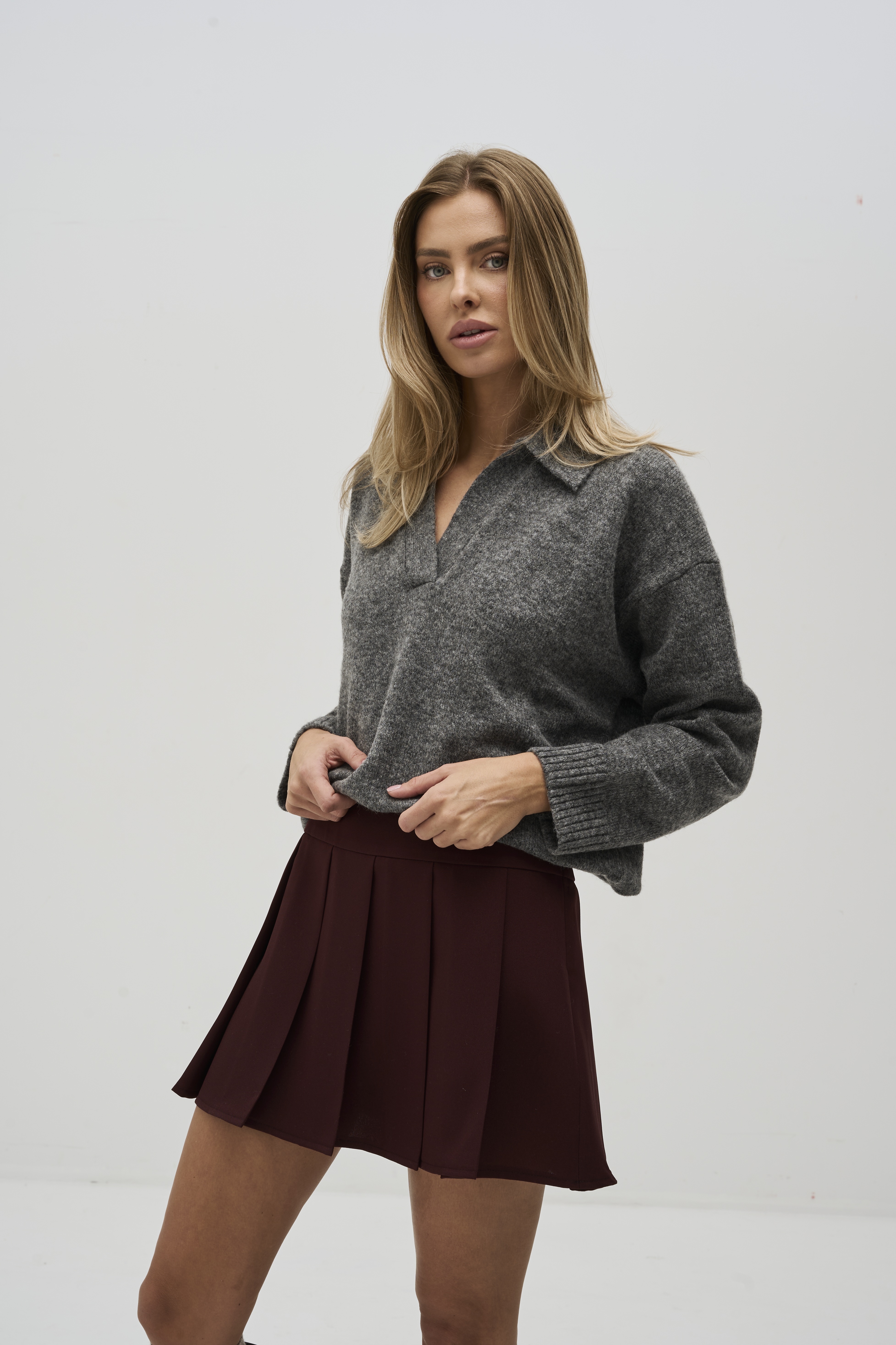 Mini pleated skirt bordo