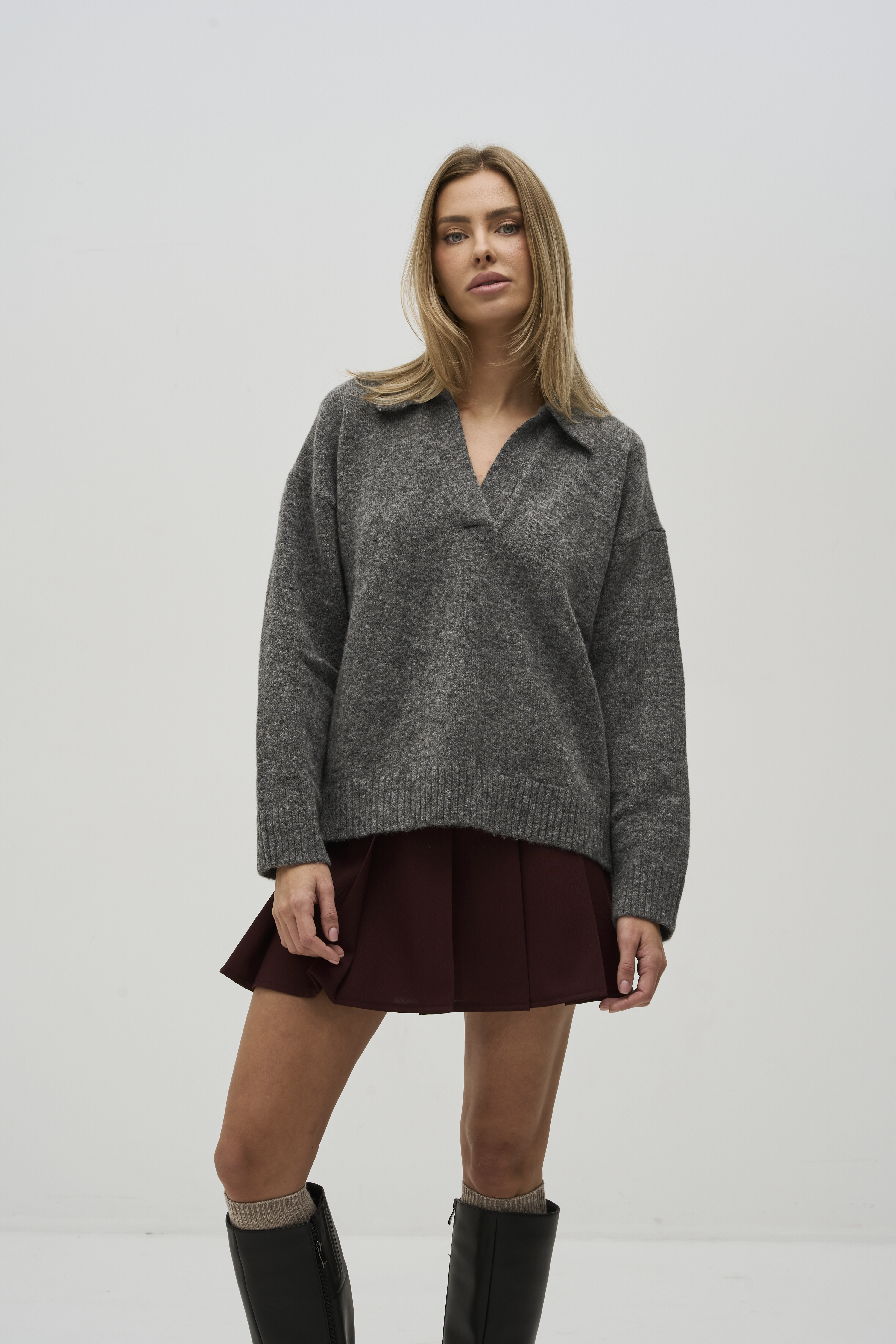 Mini pleated skirt bordo