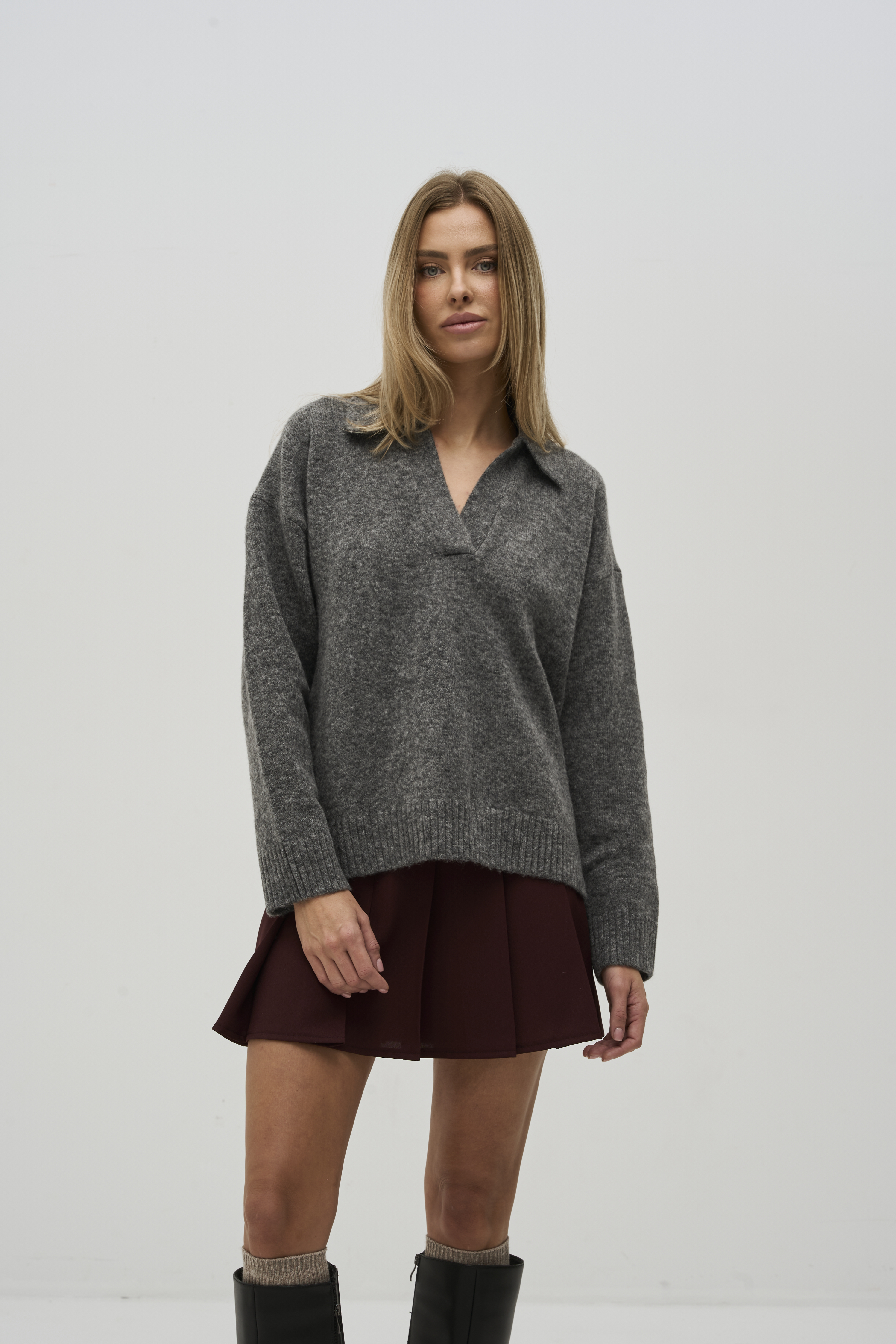 Mini pleated skirt bordo