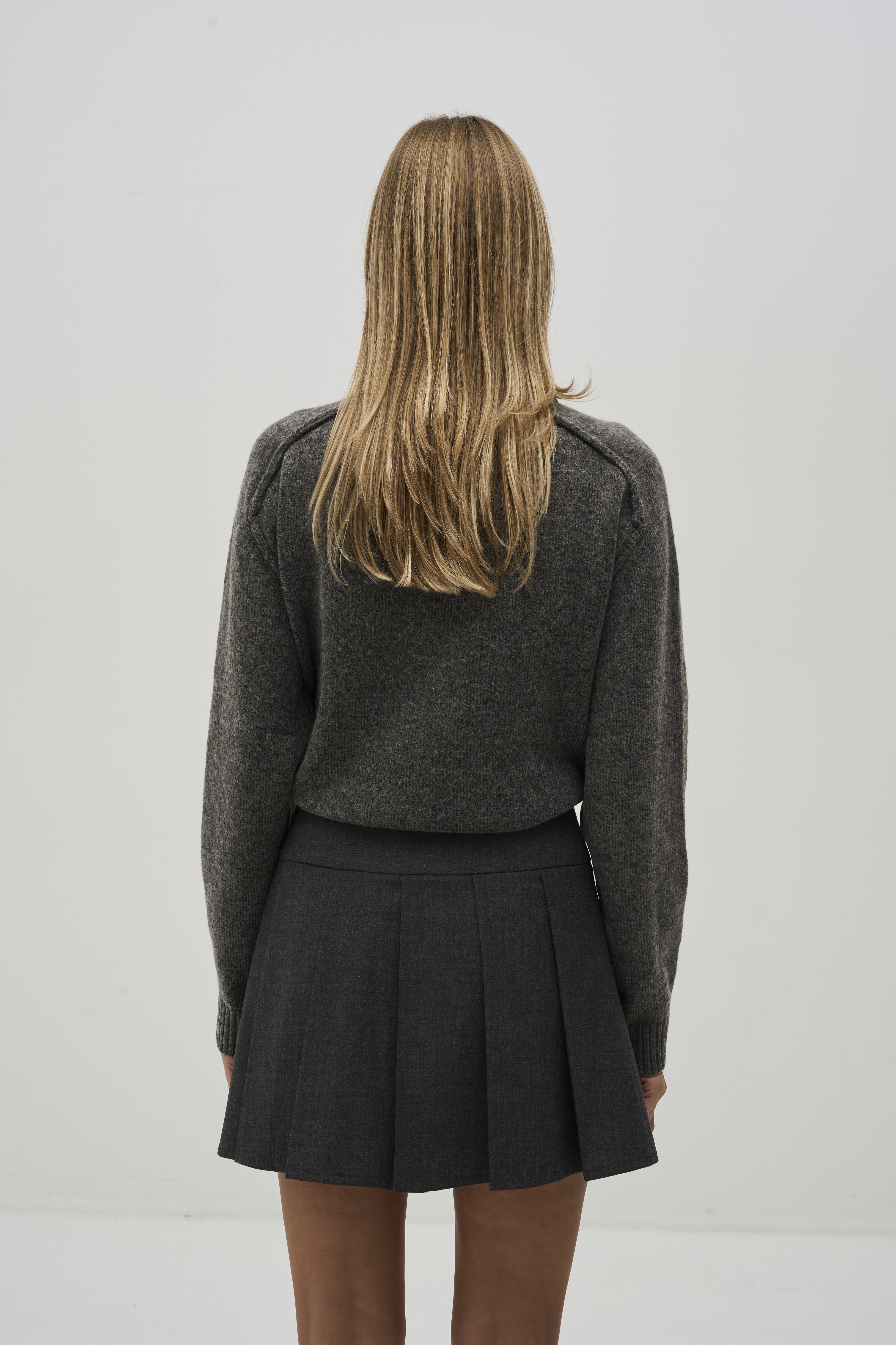 Mini pleated skirt grey