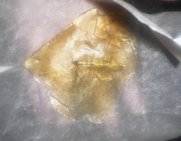 Premium AAAA Shatter: Mendocino Purps 