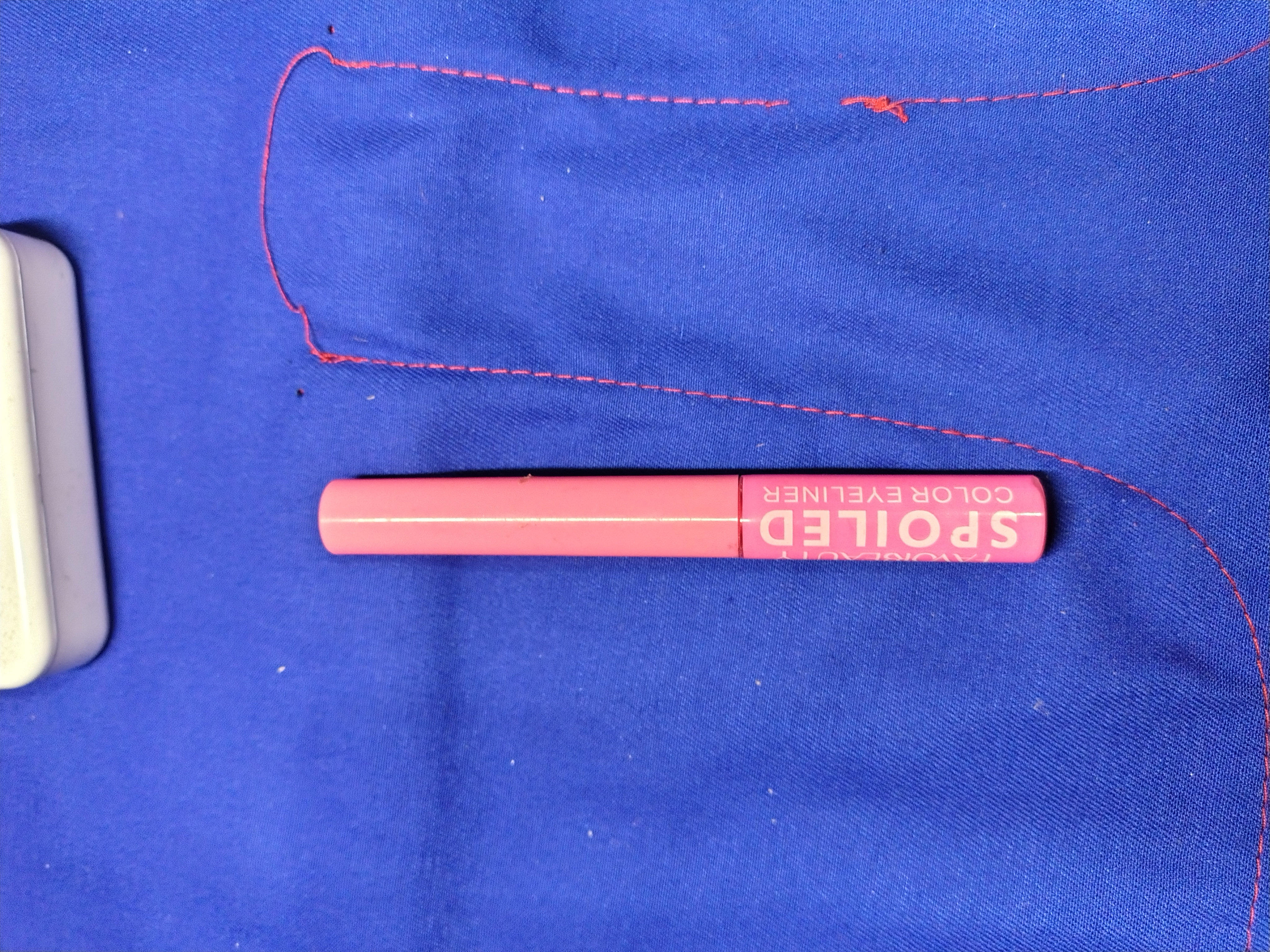 Set de delineadores de ojos coloridos