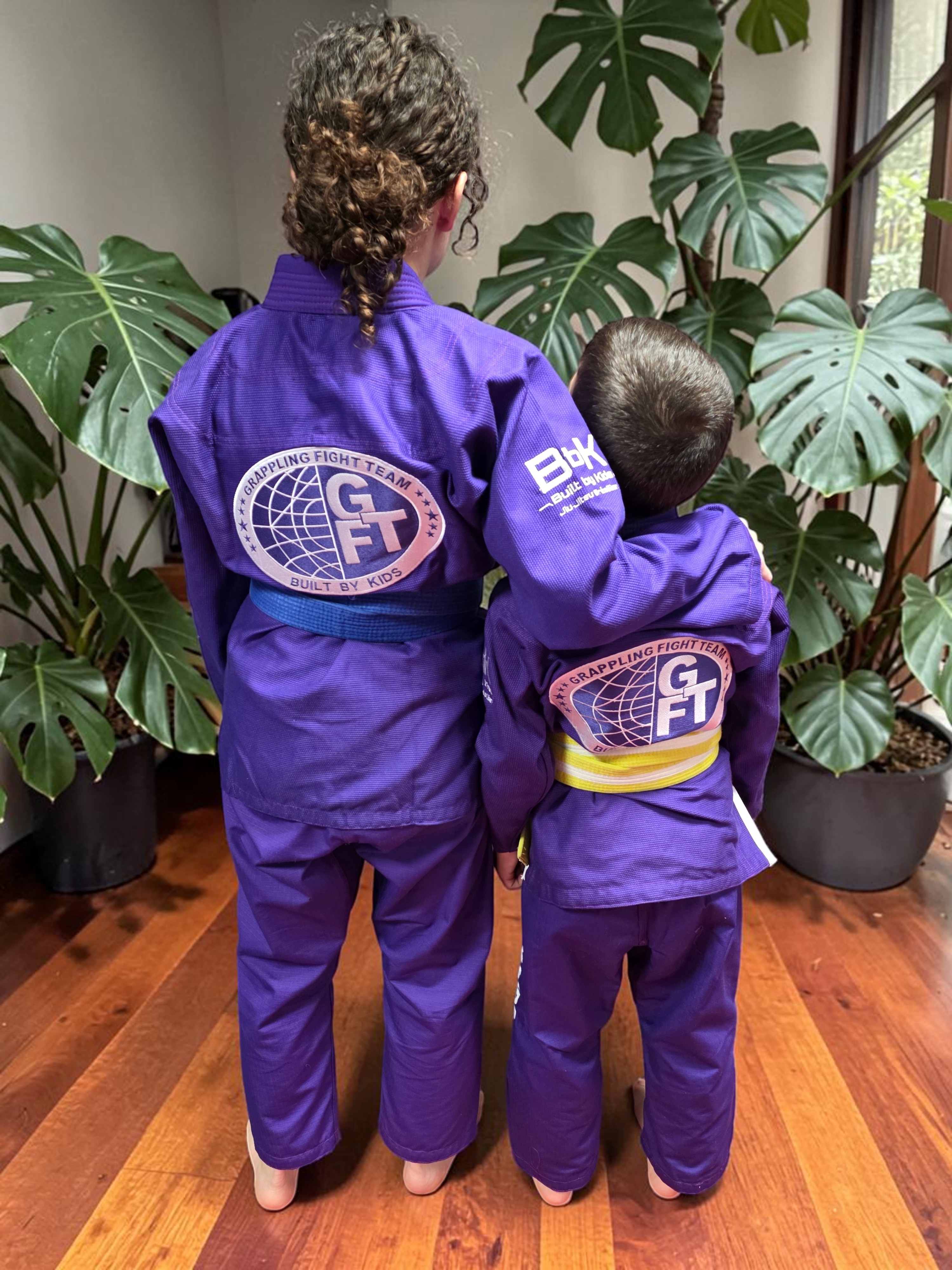 Kimono de JJB enfant violet + Gi bag