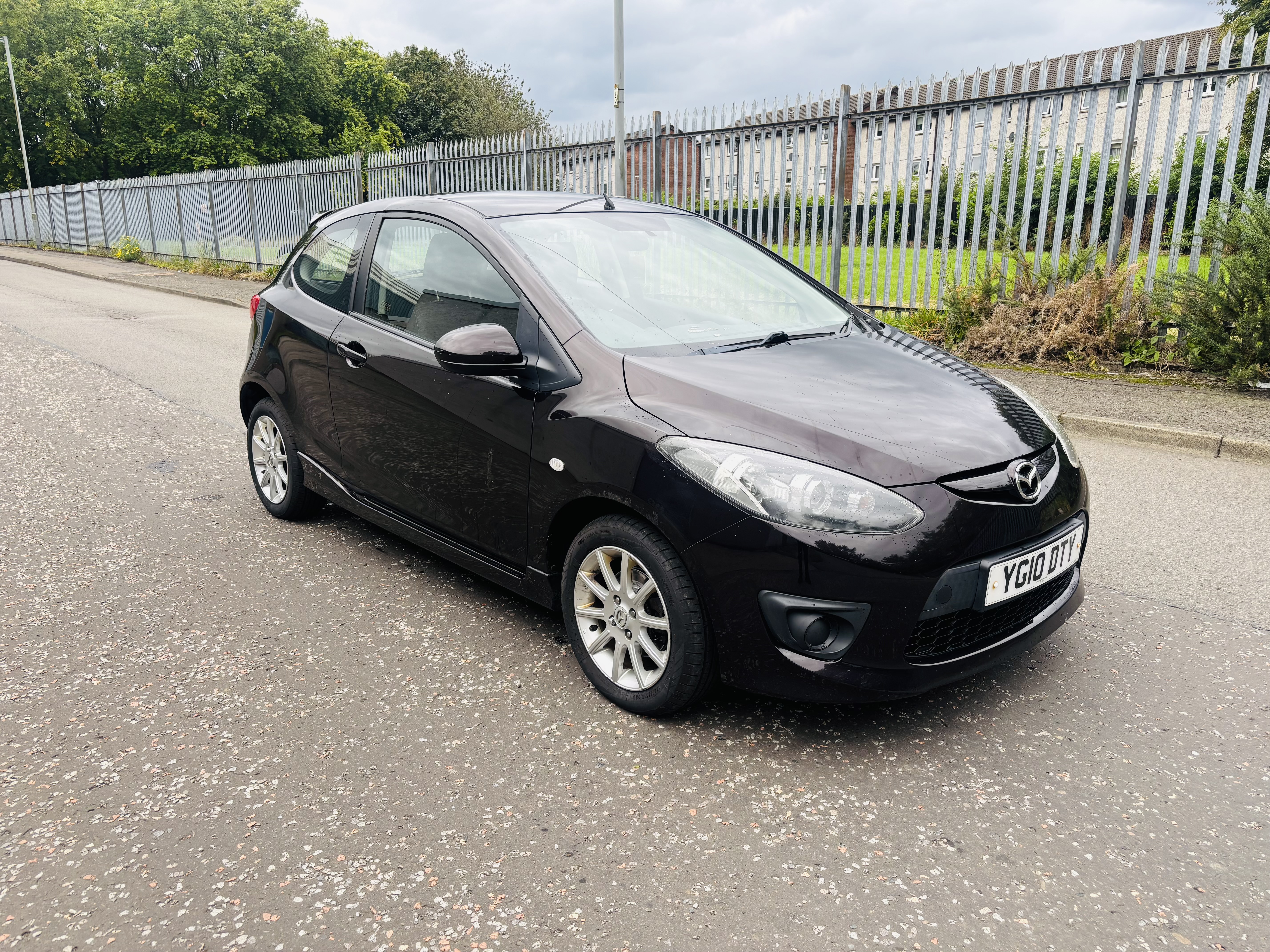 Mazda 2