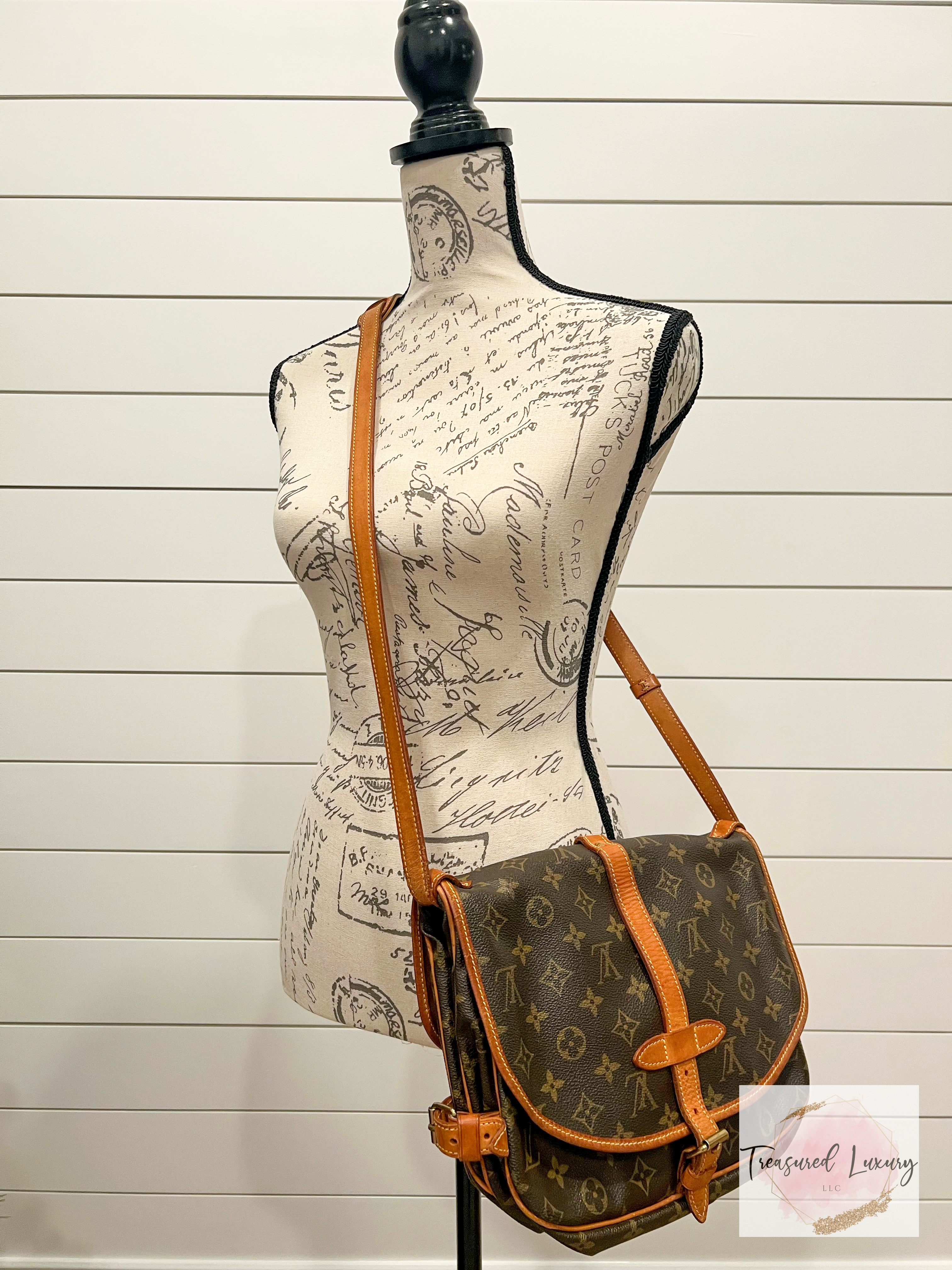 LOUIS VUITTON SAUMUR 30