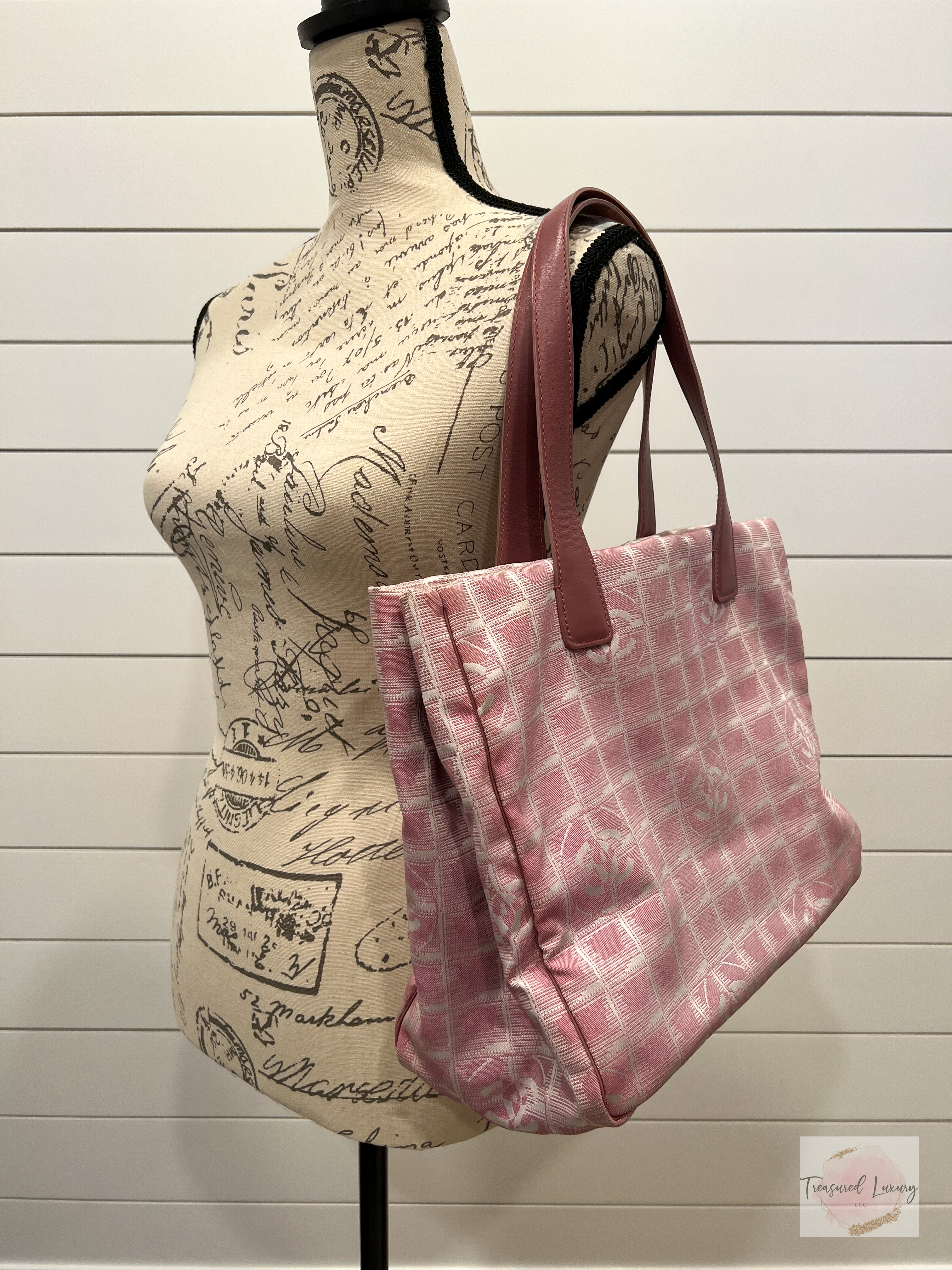 CHANEL NYLON CANVAS NEW TRAVEL LINE, PINK