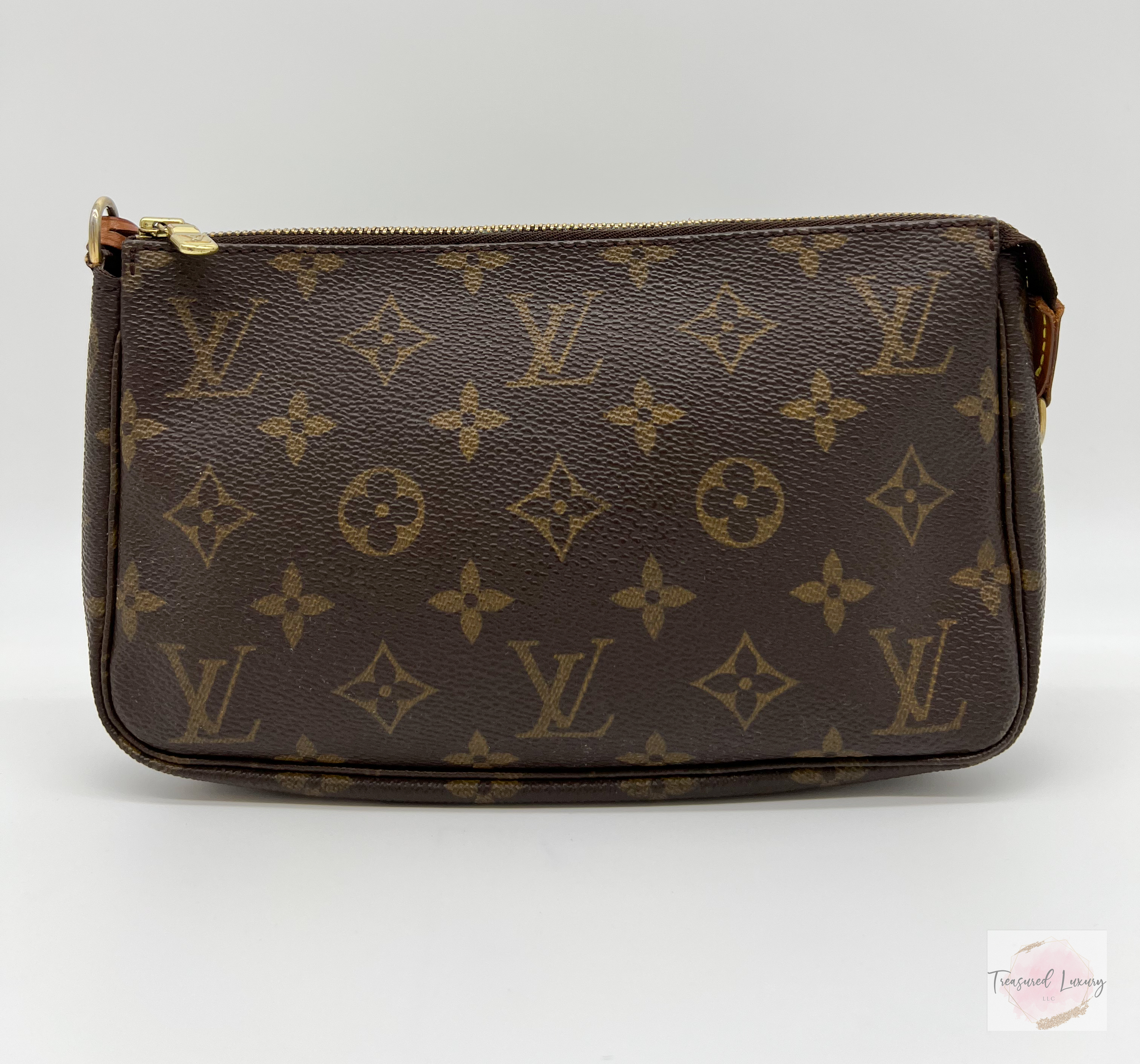 LOUIS VUITTON POCHETTE ACCESSOIRES