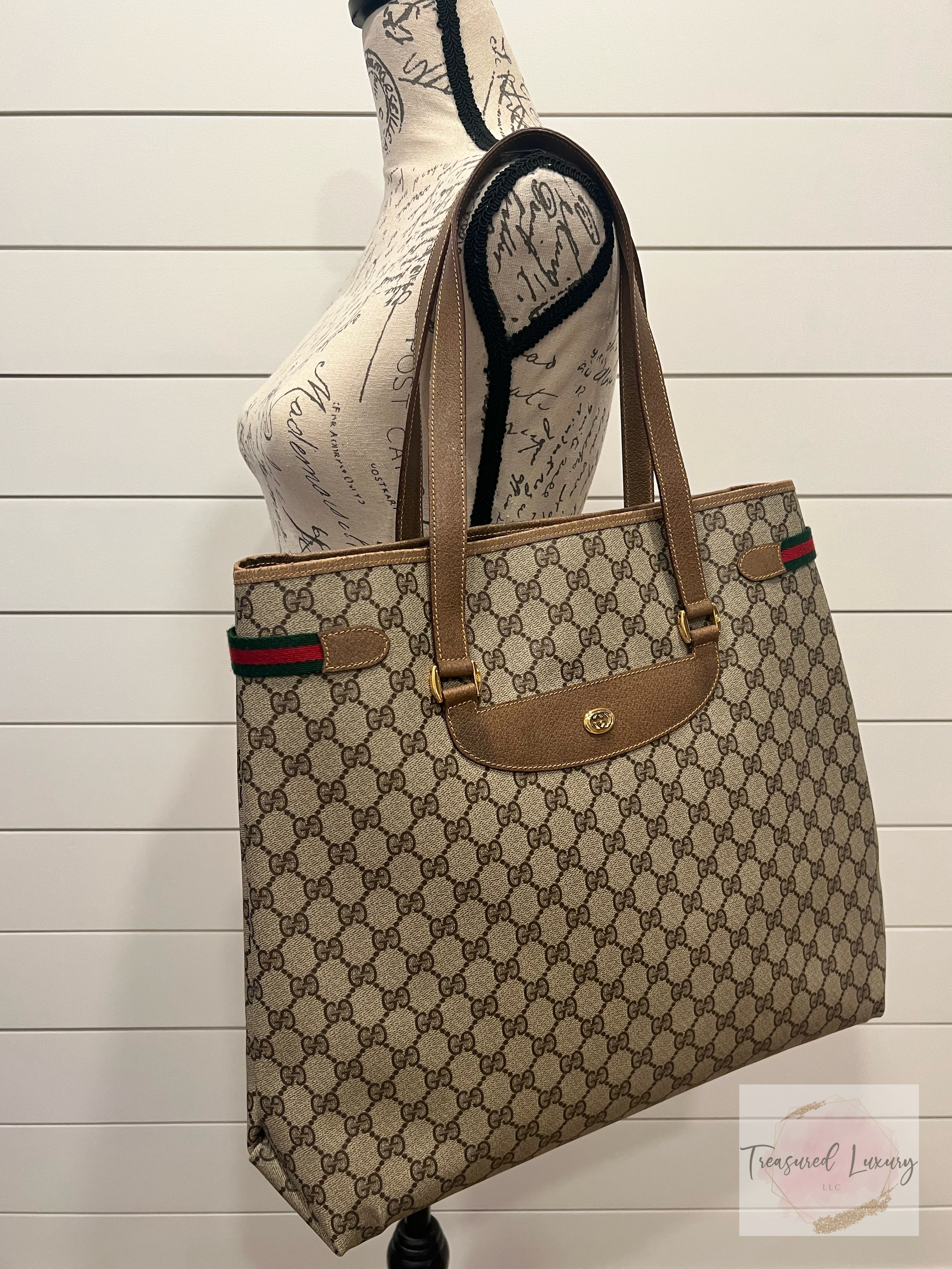 GUCCI GG SUPREME TOTE BAG