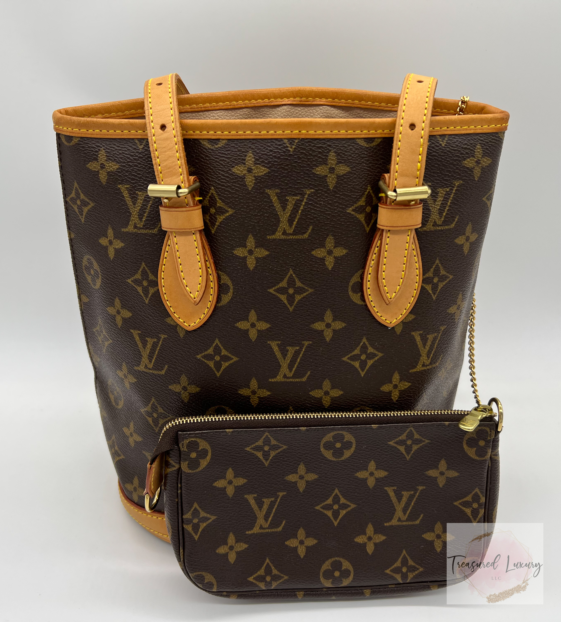 LOUIS VUITTON PETIT BUCKET WITH POUCH