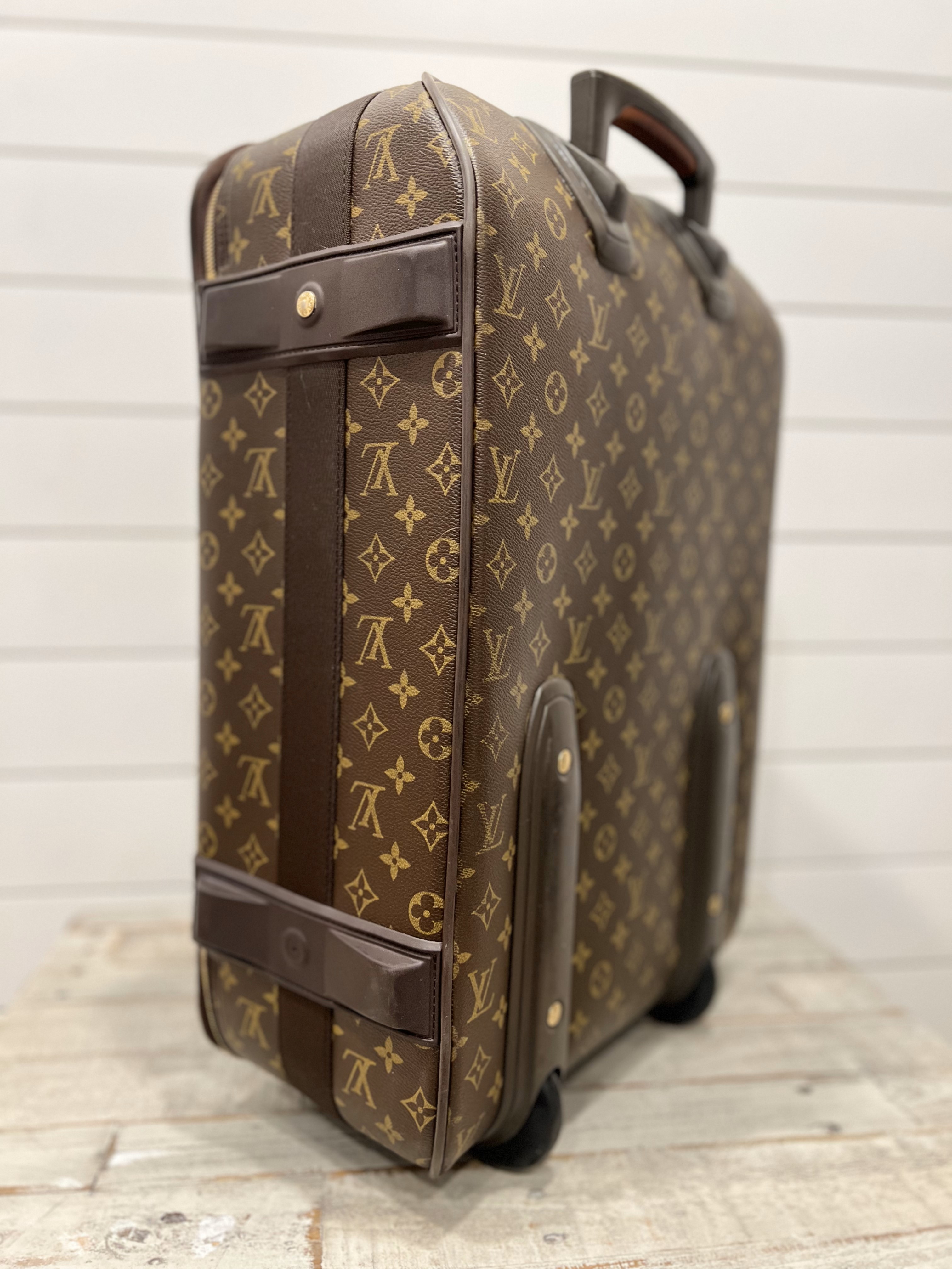 LOUIS VUITTON PEGASE 50 MONOGRAM (SR 1004)