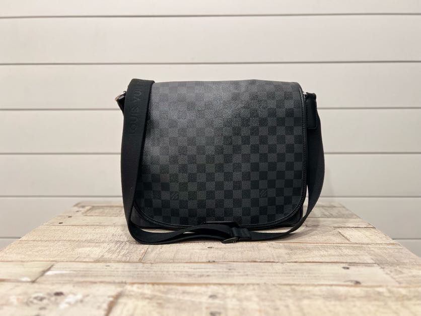 LOUIS VUITTON DAMIER GRAPHITE DANIEL GM