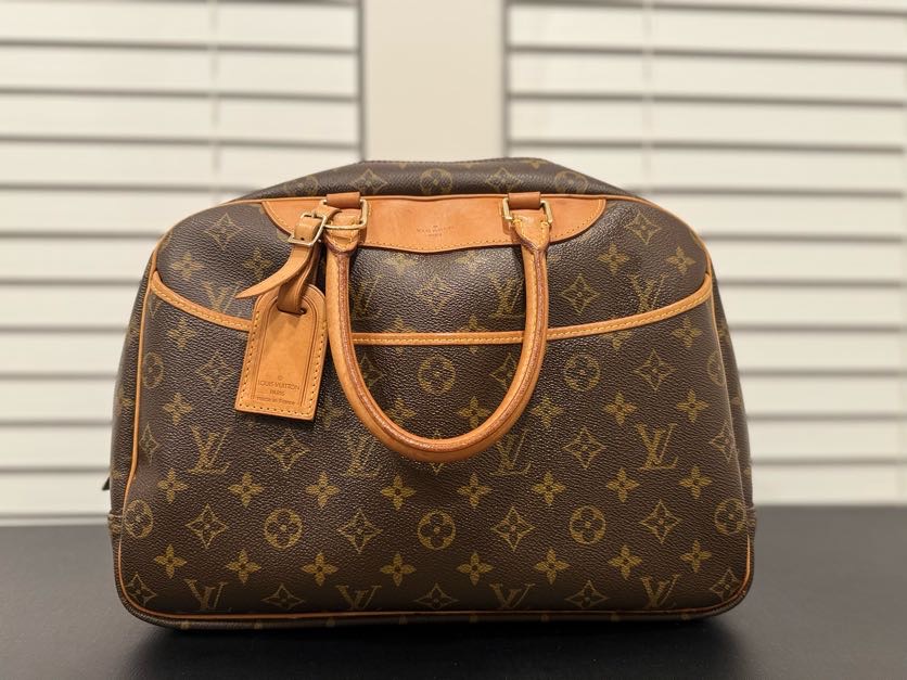 LOUIS VUITTON MONOGRAM DEAUVILLE 