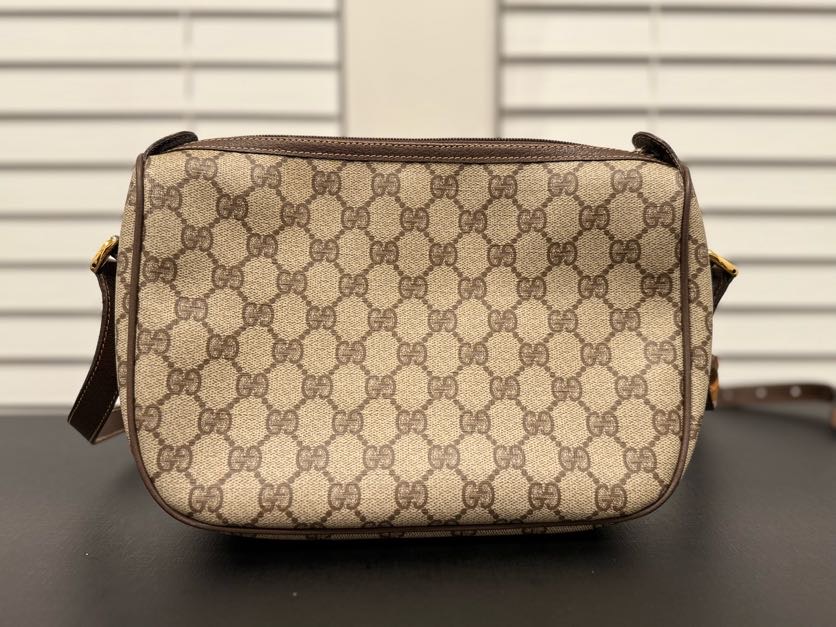 GUCCI GG SUPREME SHOULDER BAG