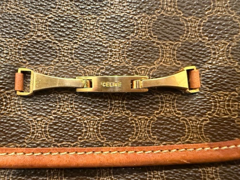 CELINE BROWN COATED CANVAS MACADAM SHOULDER BAG (F/08)