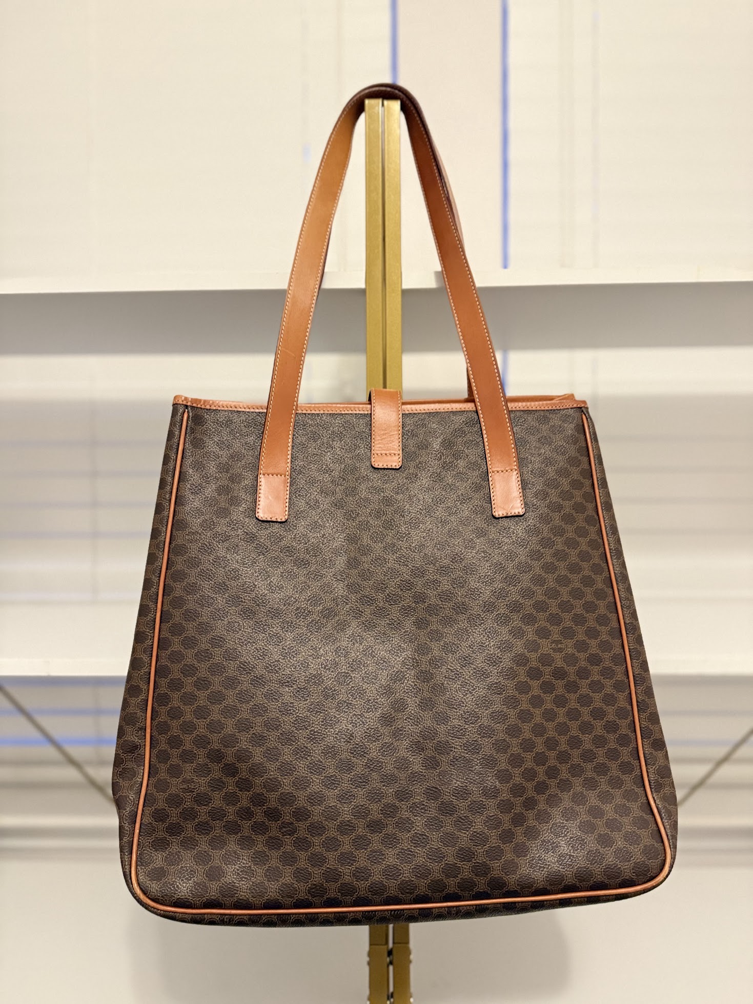 CELINE MACADAM BROWN PVC LEATHER TOTE BAG (MC96)