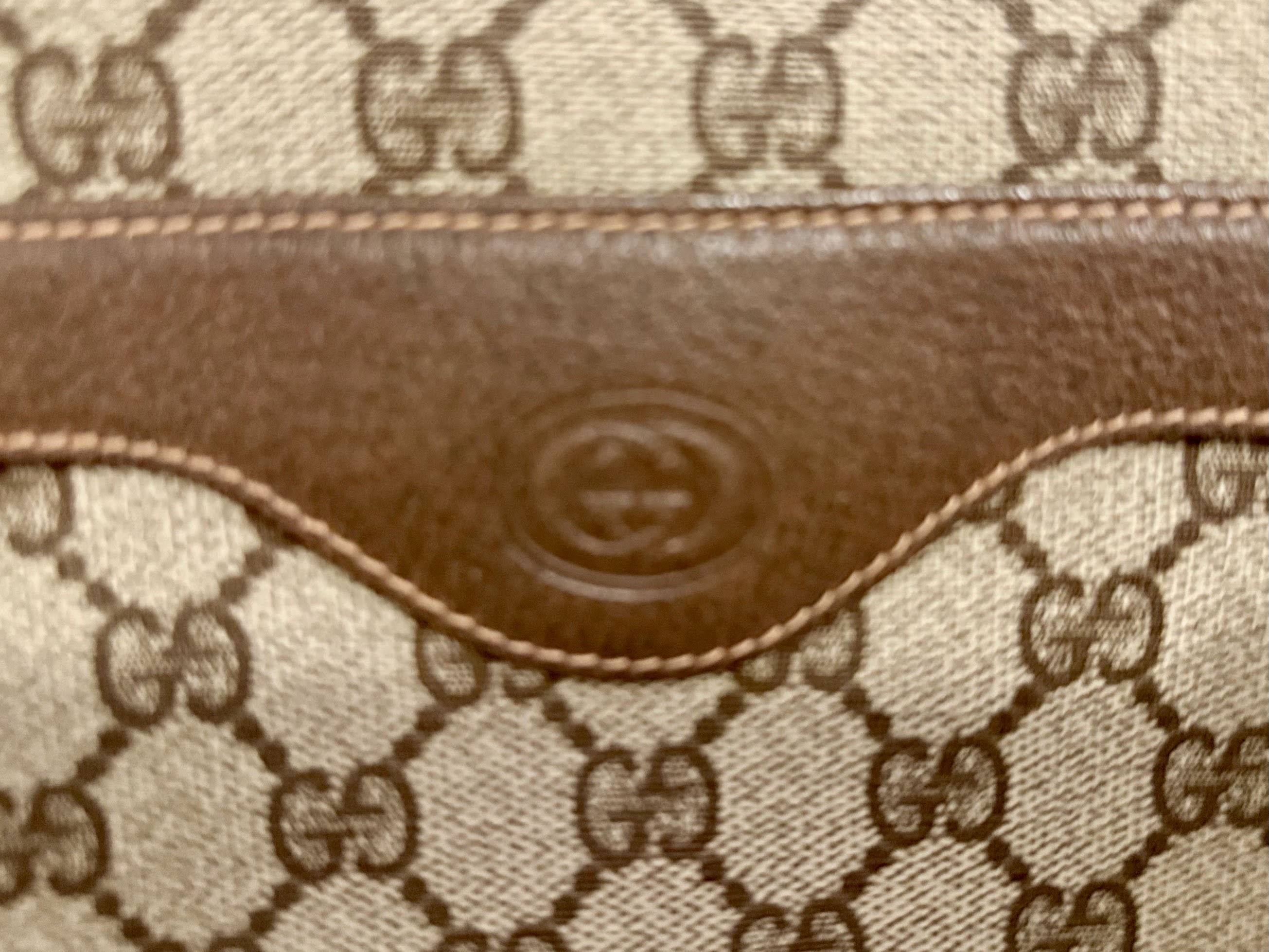 GUCCI GG SUPREME SHERRY LINE TOTE VINTAGE 