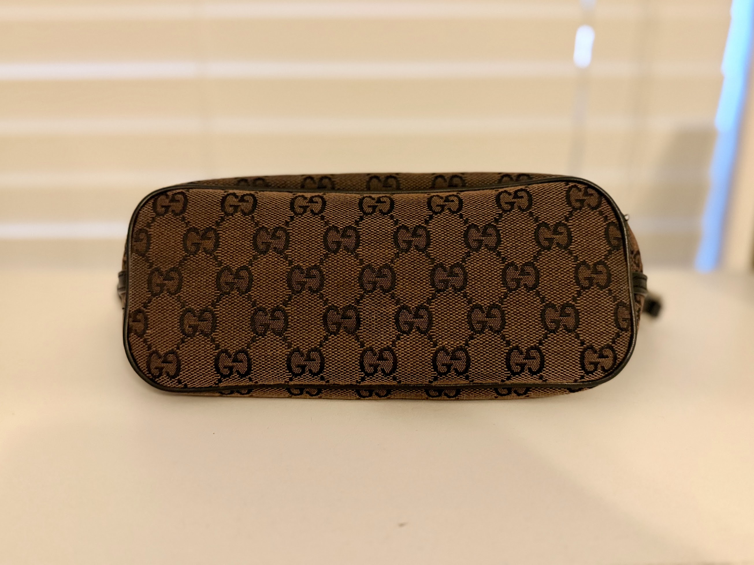 GUCCI GG MONOGRAM BOAT POCHETTE