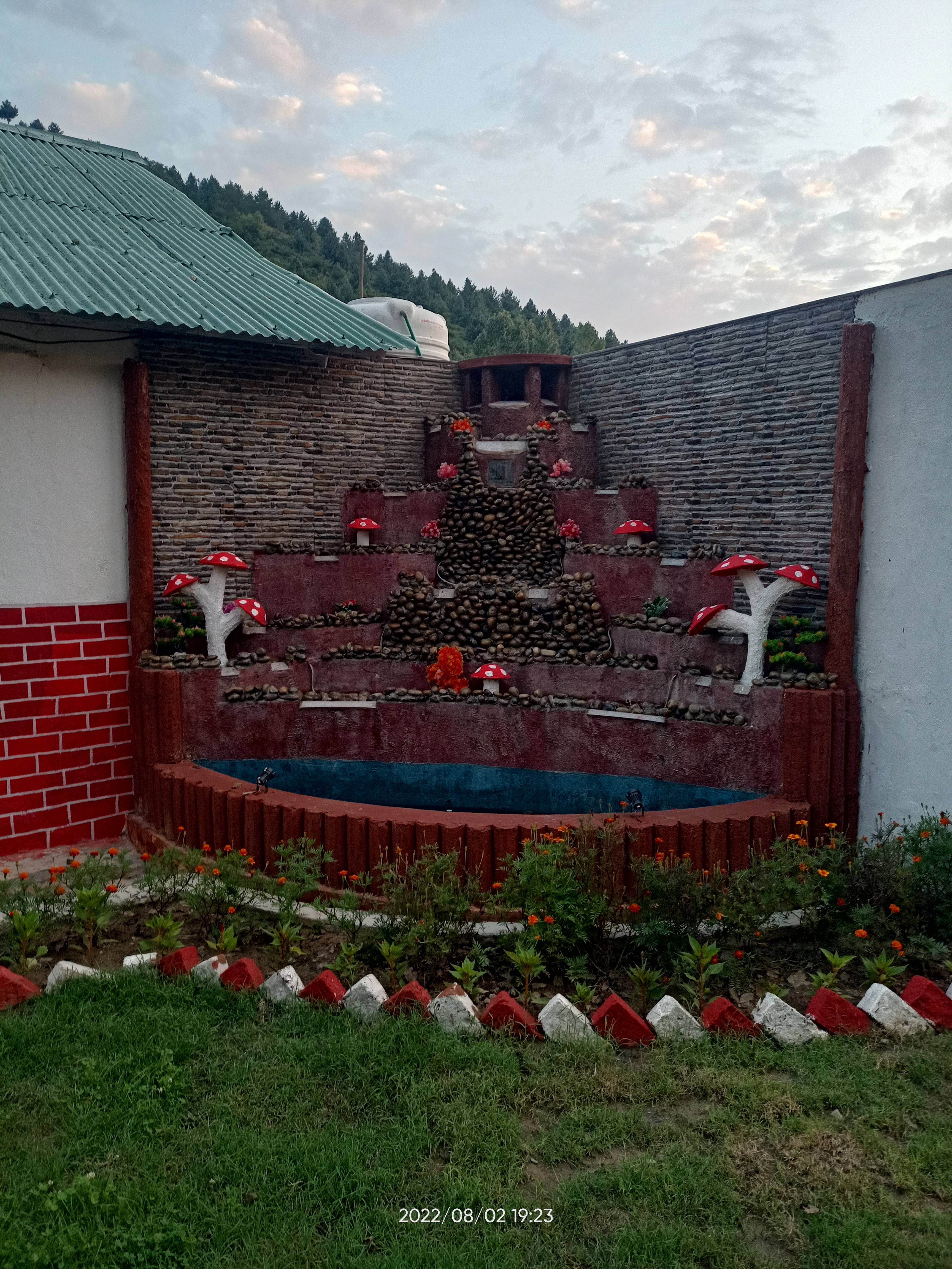 Corner Waterfeature