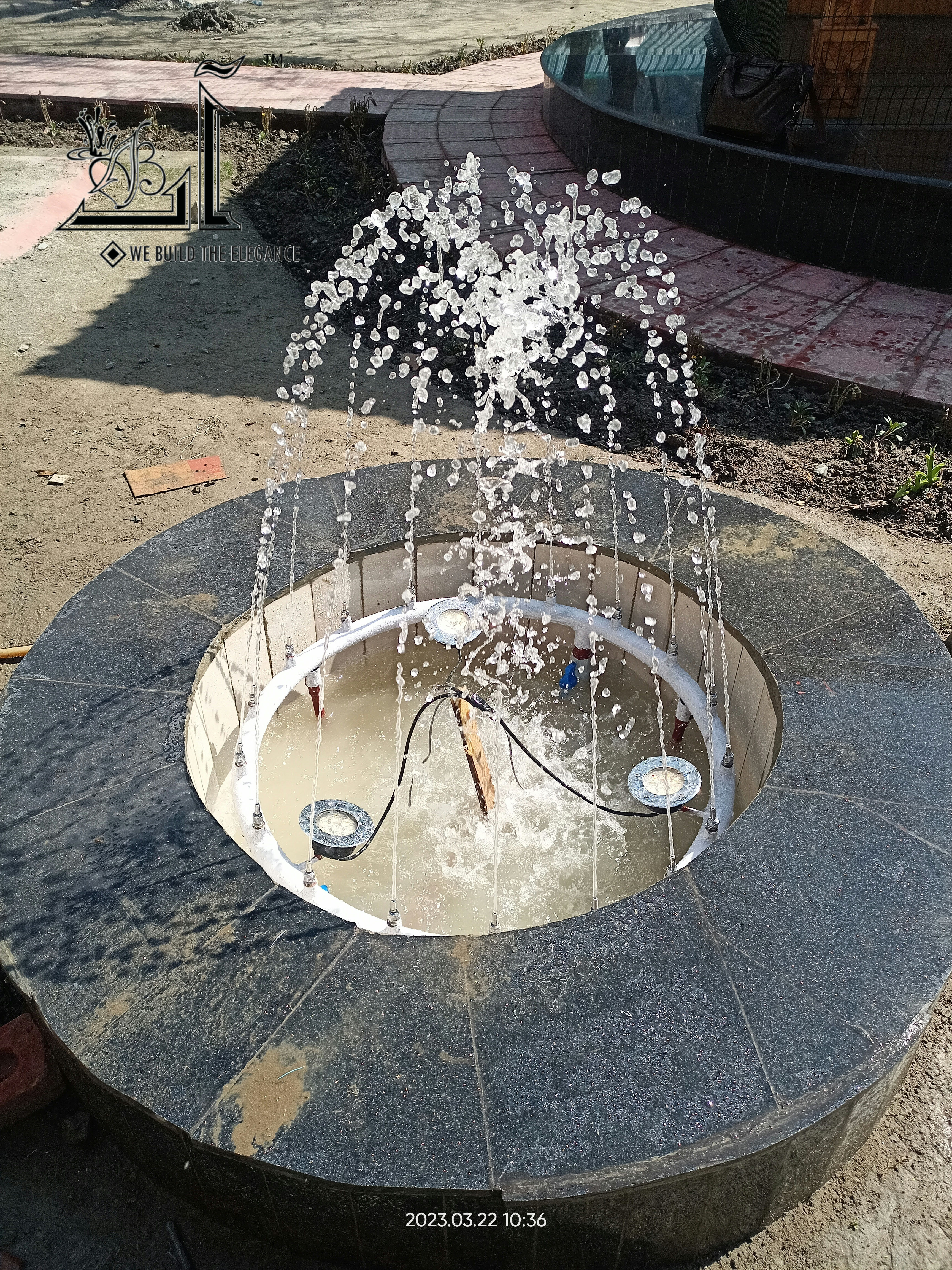 3' Crown Jet Fountain