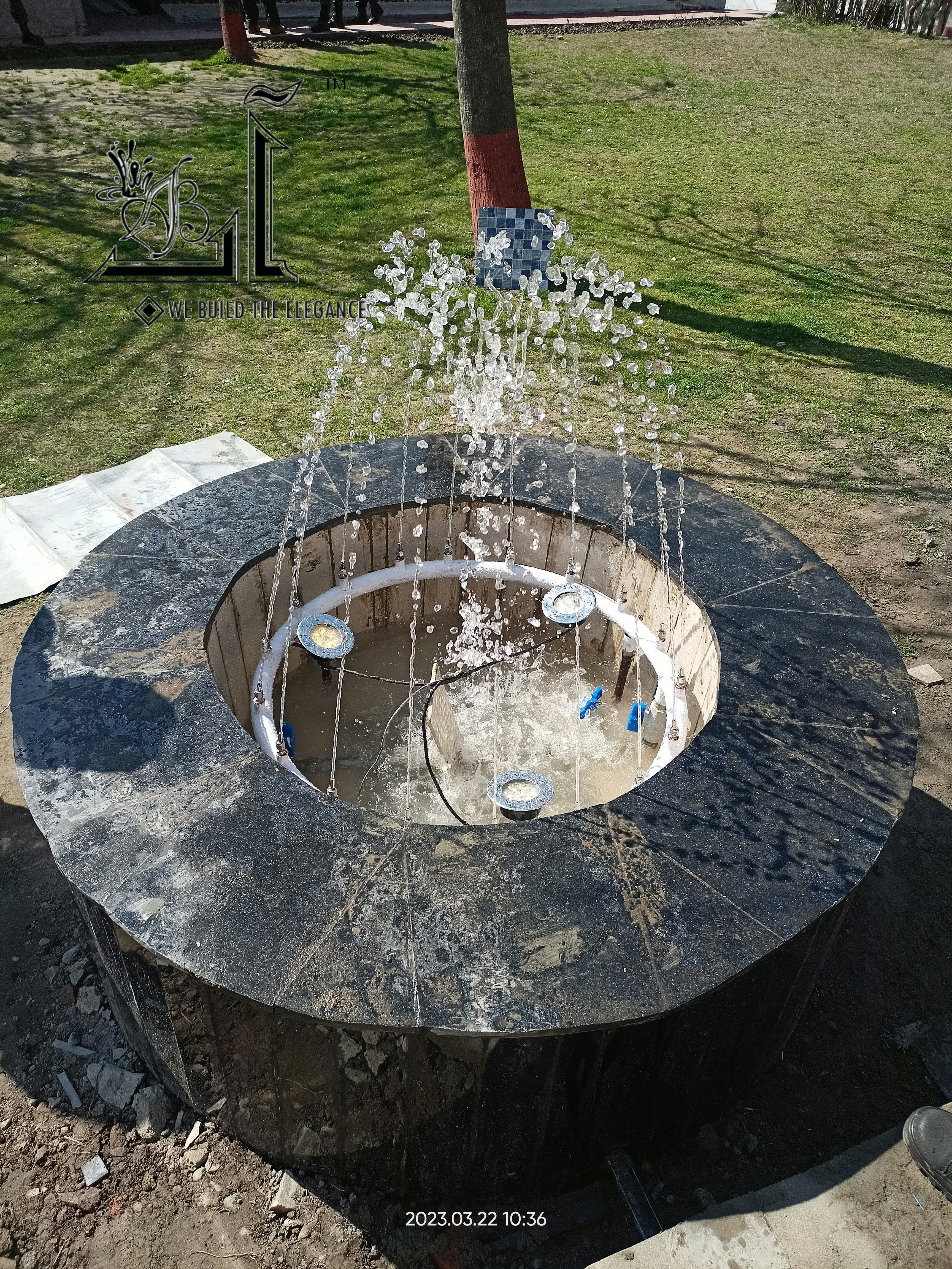 3' Crown Jet Fountain