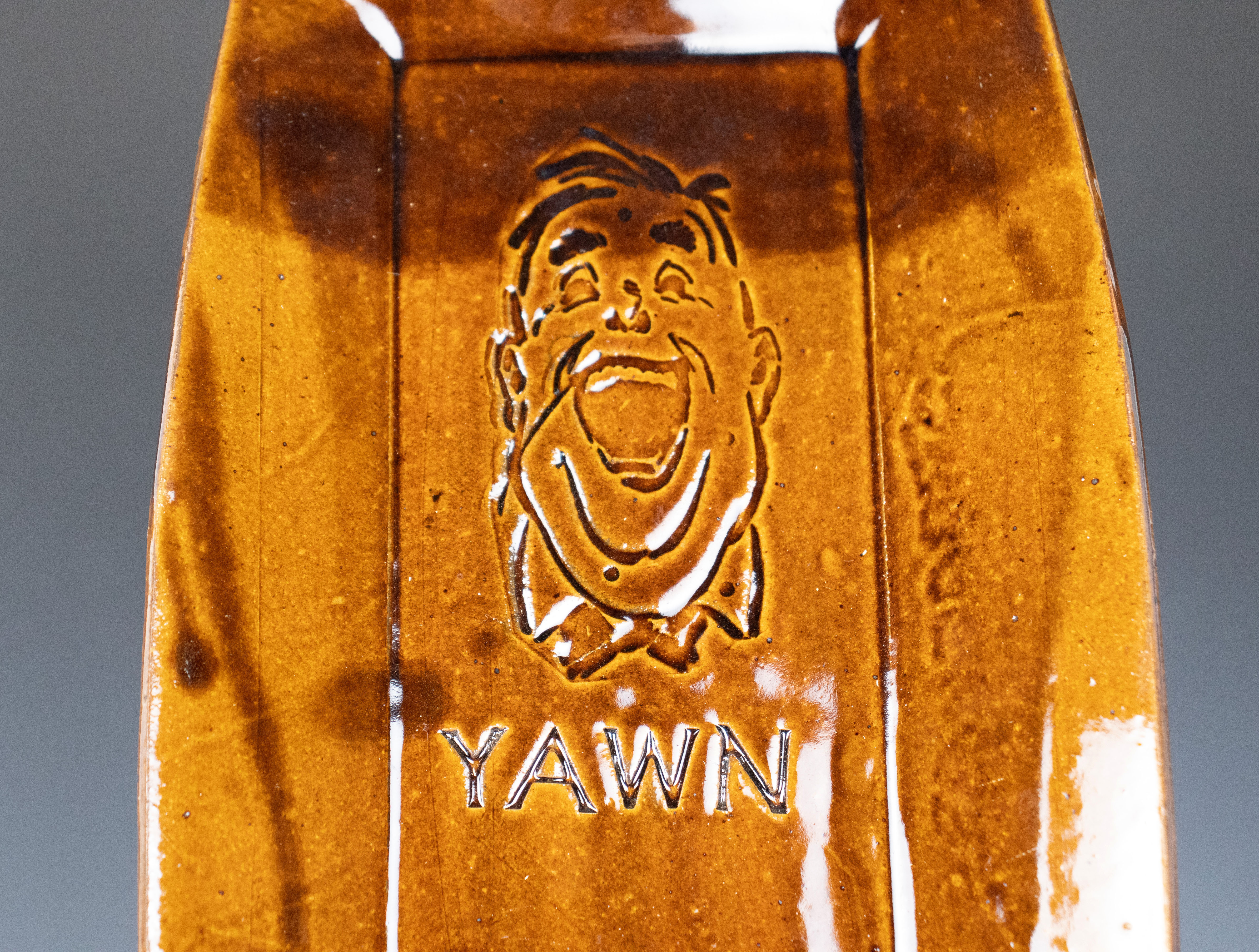 Decorative Yawn Tray