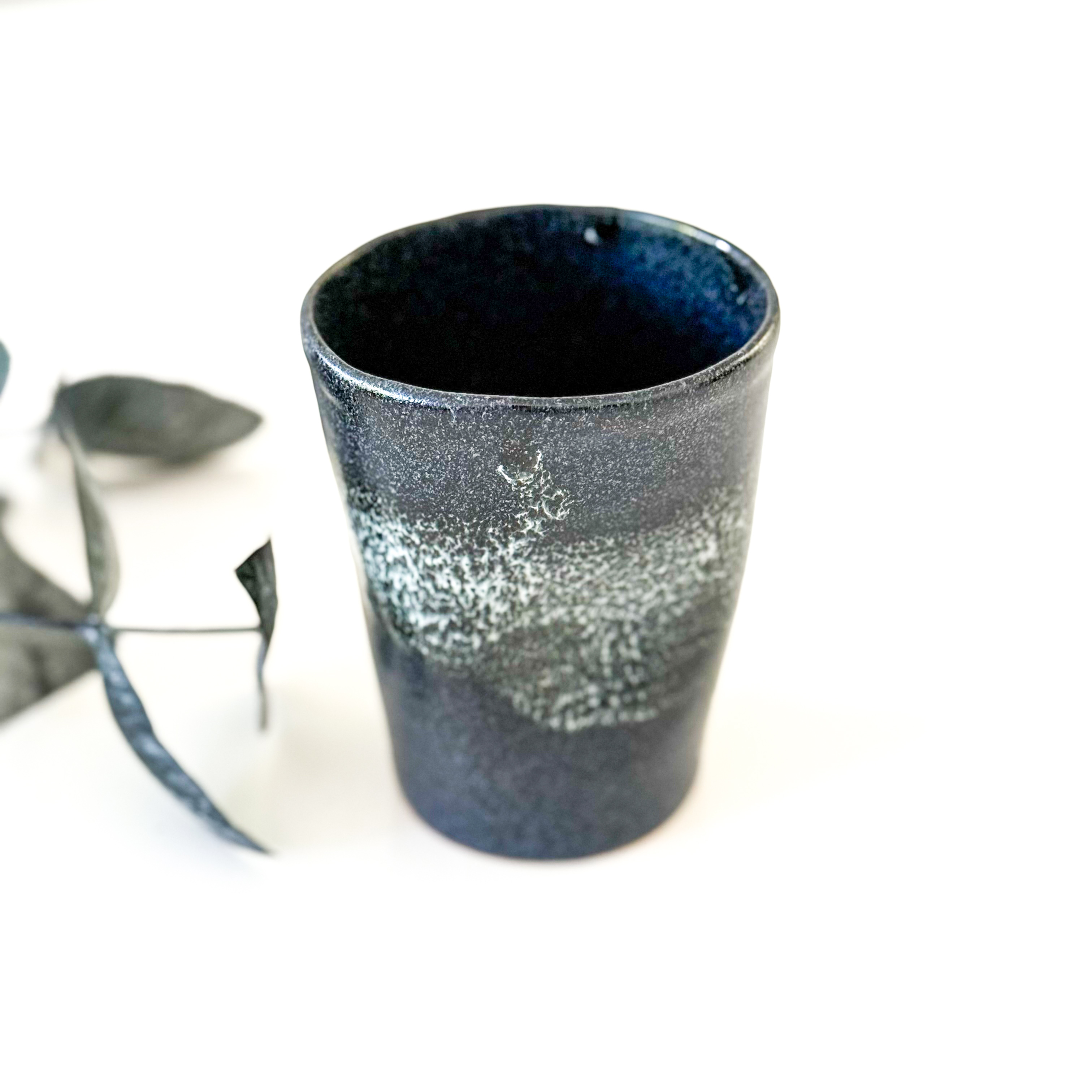 Keraminis puodelis "BLACK AND WHITE"