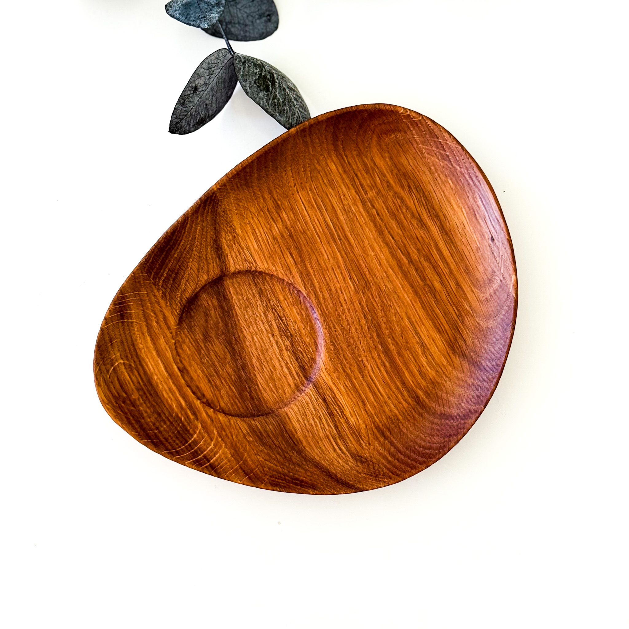 Medinė lėkštutė "AVOCADO"