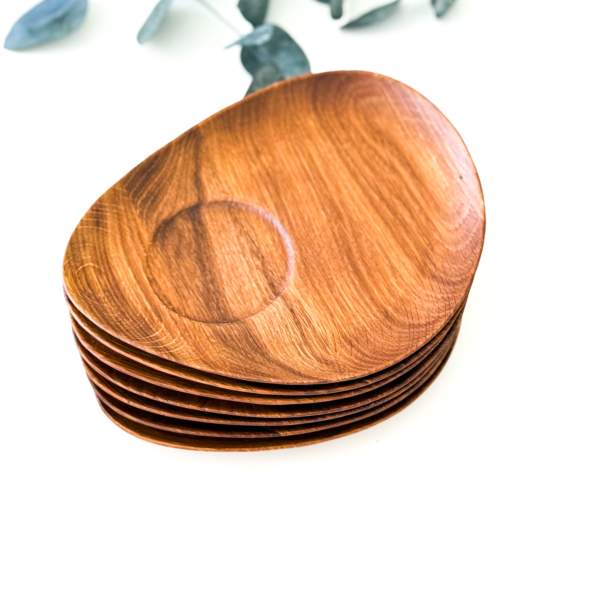 Medinė lėkštutė "AVOCADO"