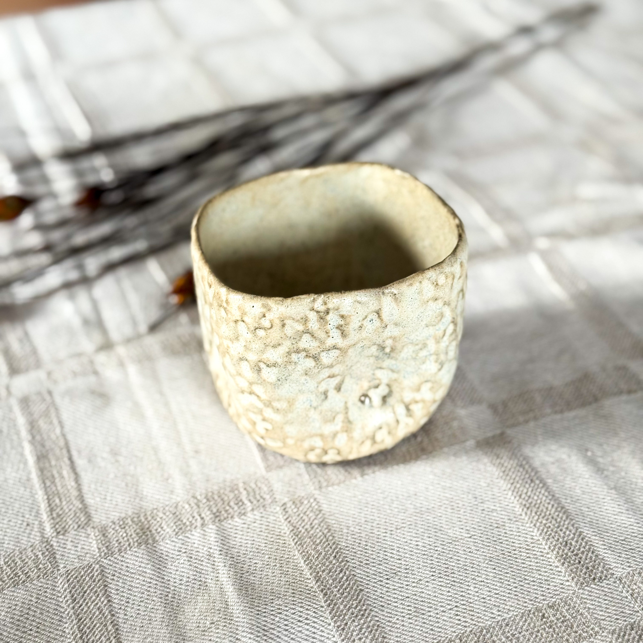 Keraminis puodelis "CREAMY"