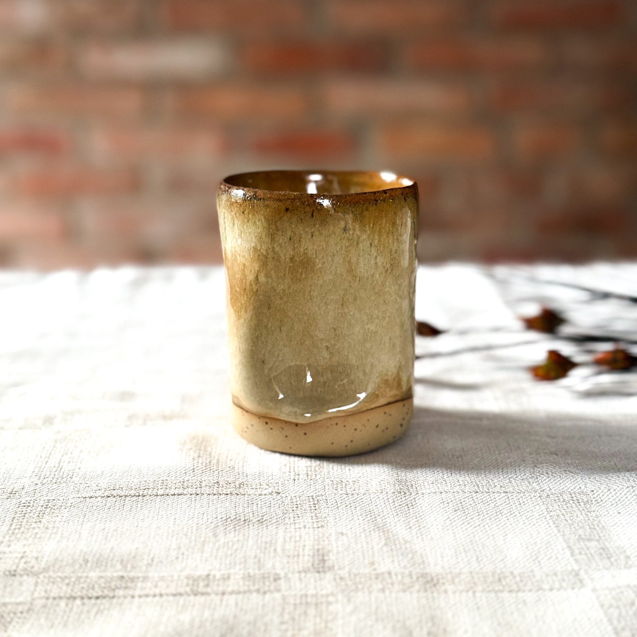 Keraminis puodelis "FLAT WHITE"