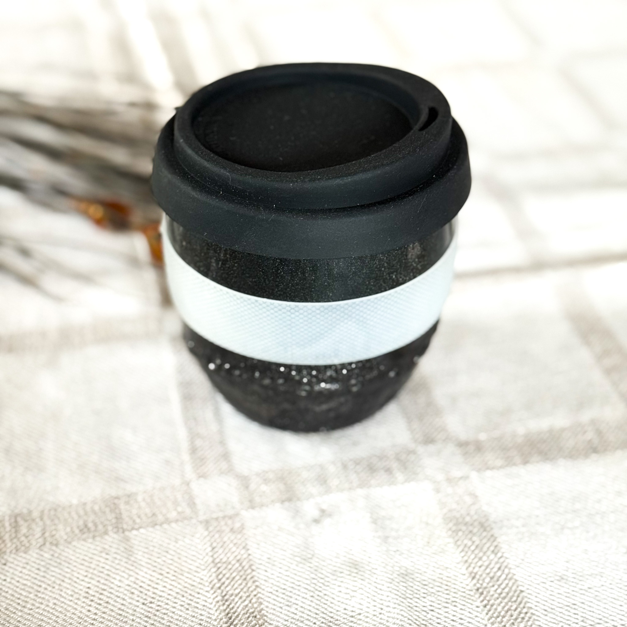 Keraminis puodelis "TAKEAWAY"