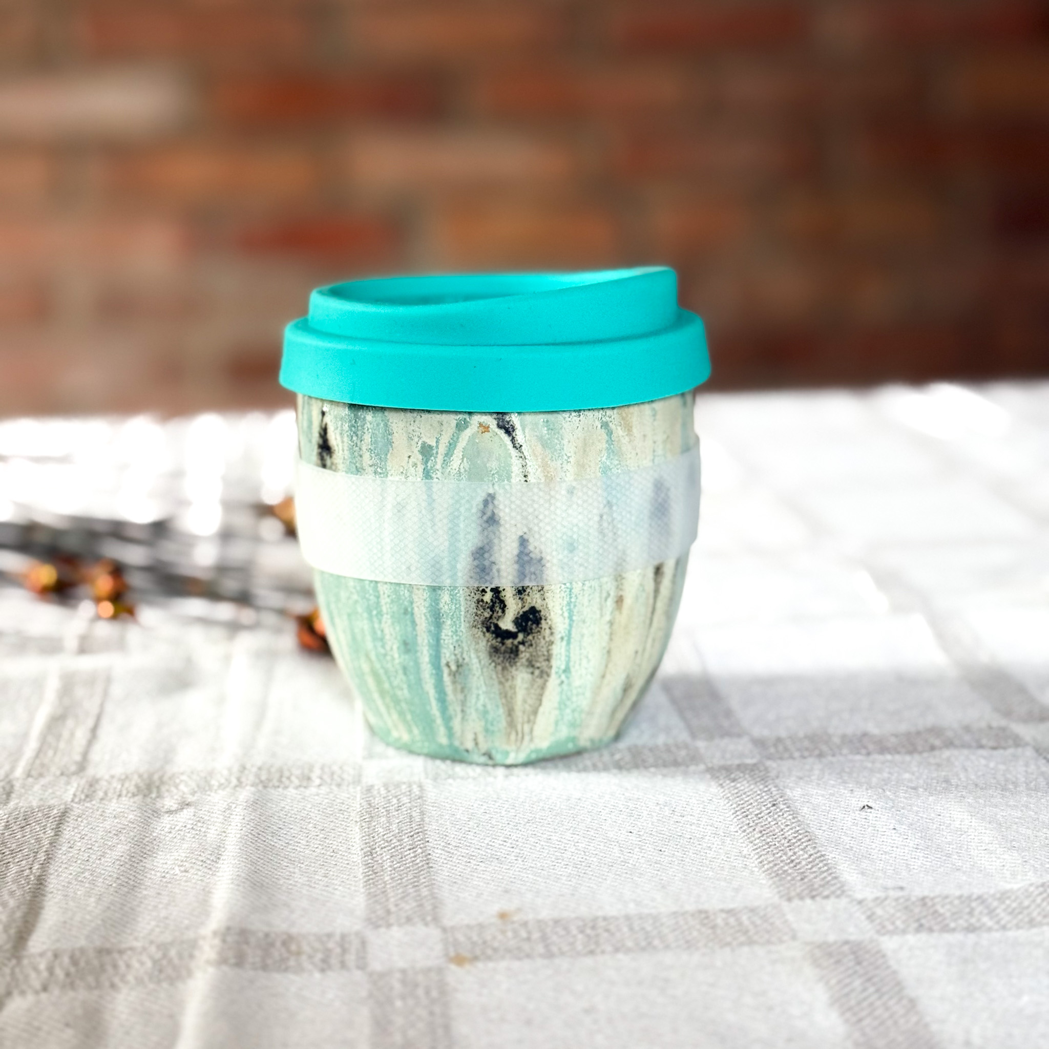 Keraminis puodelis "TAKEAWAY"