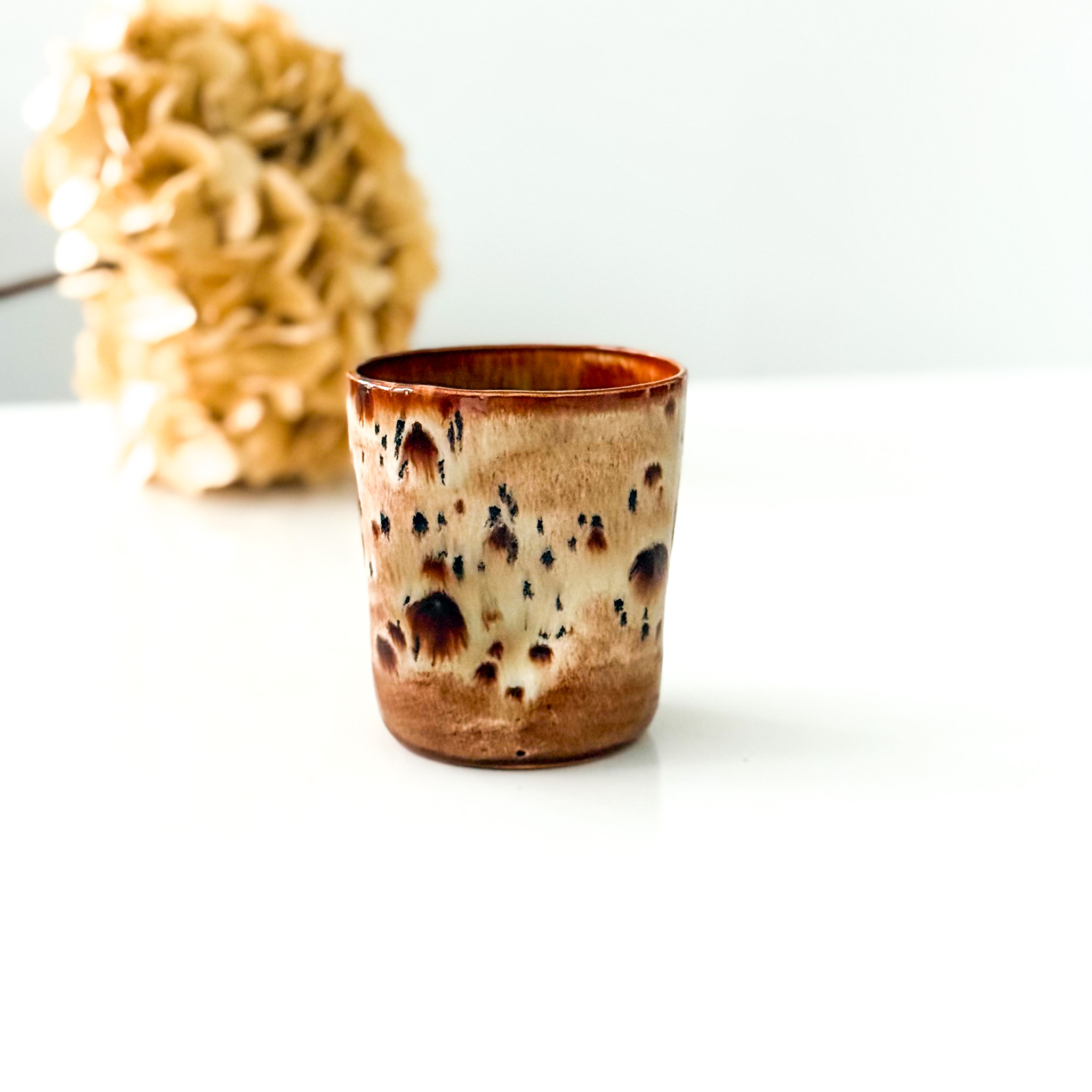 Keraminis puodelis "LEO"