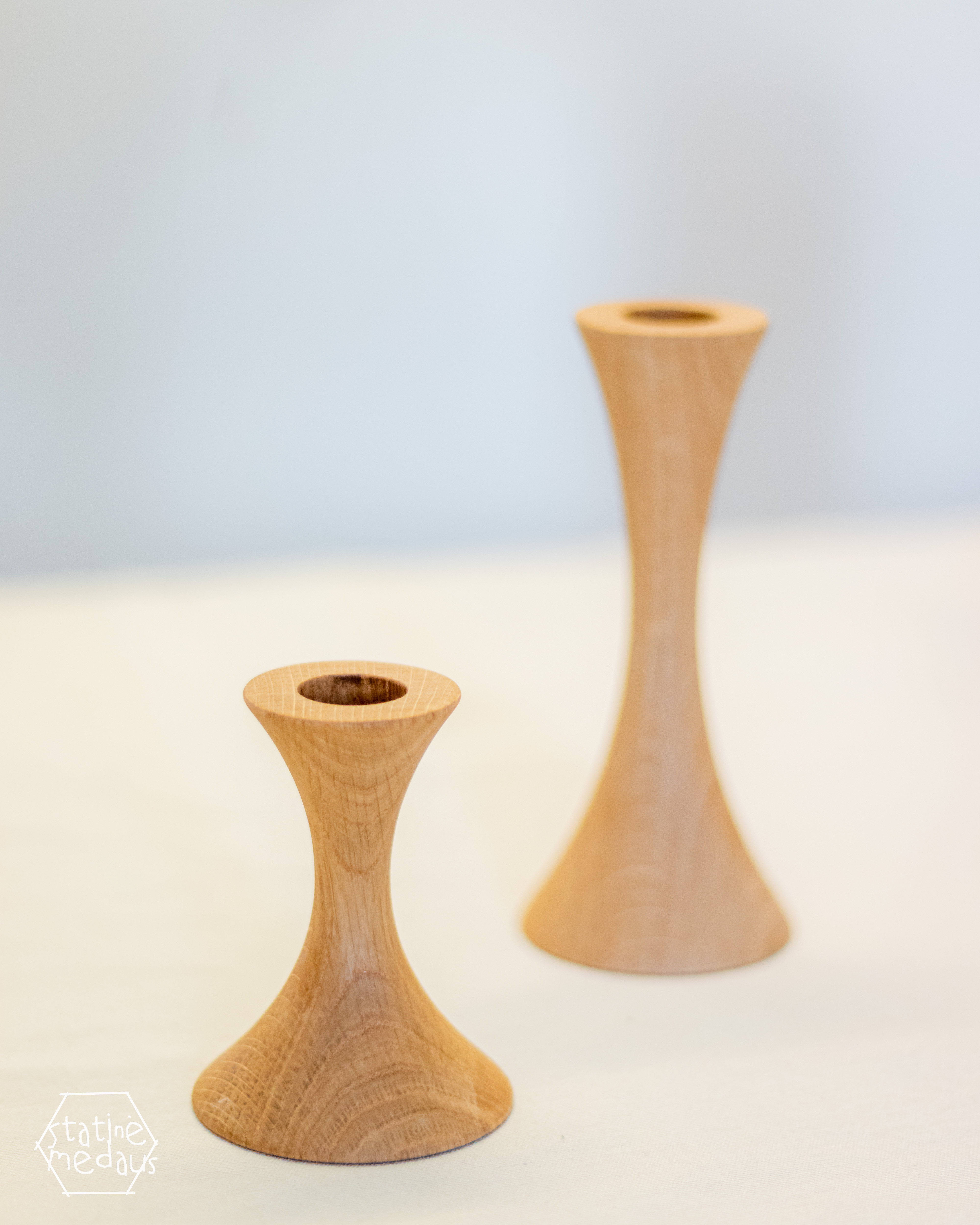 Ąžuolinės žvakidės klasikinėm žvakėm 2vnt.