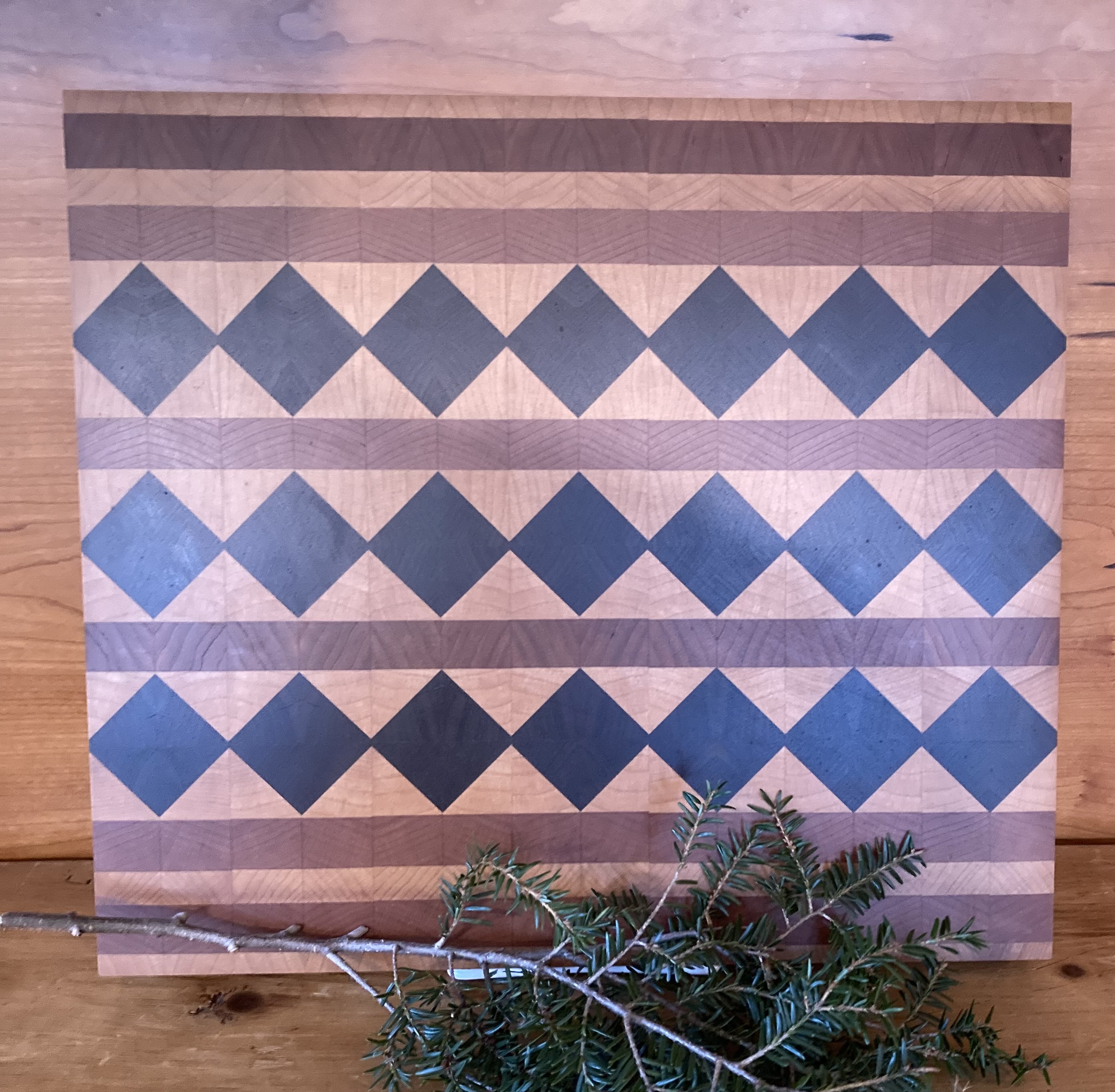 End Grain Cutting Board Approx 14" X 12 1/4" X 1" 