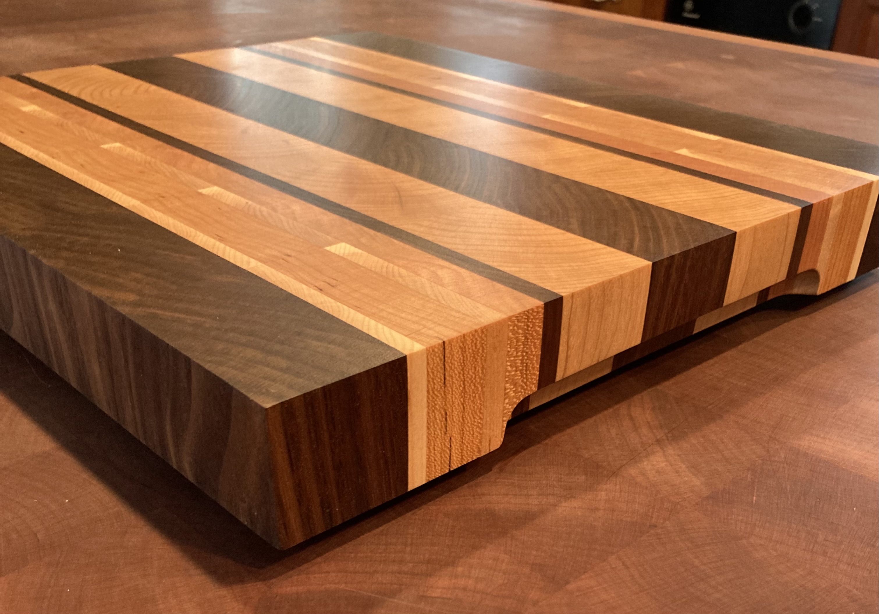 End Grain Cutting Board 13.5" X 12" X 1.5"