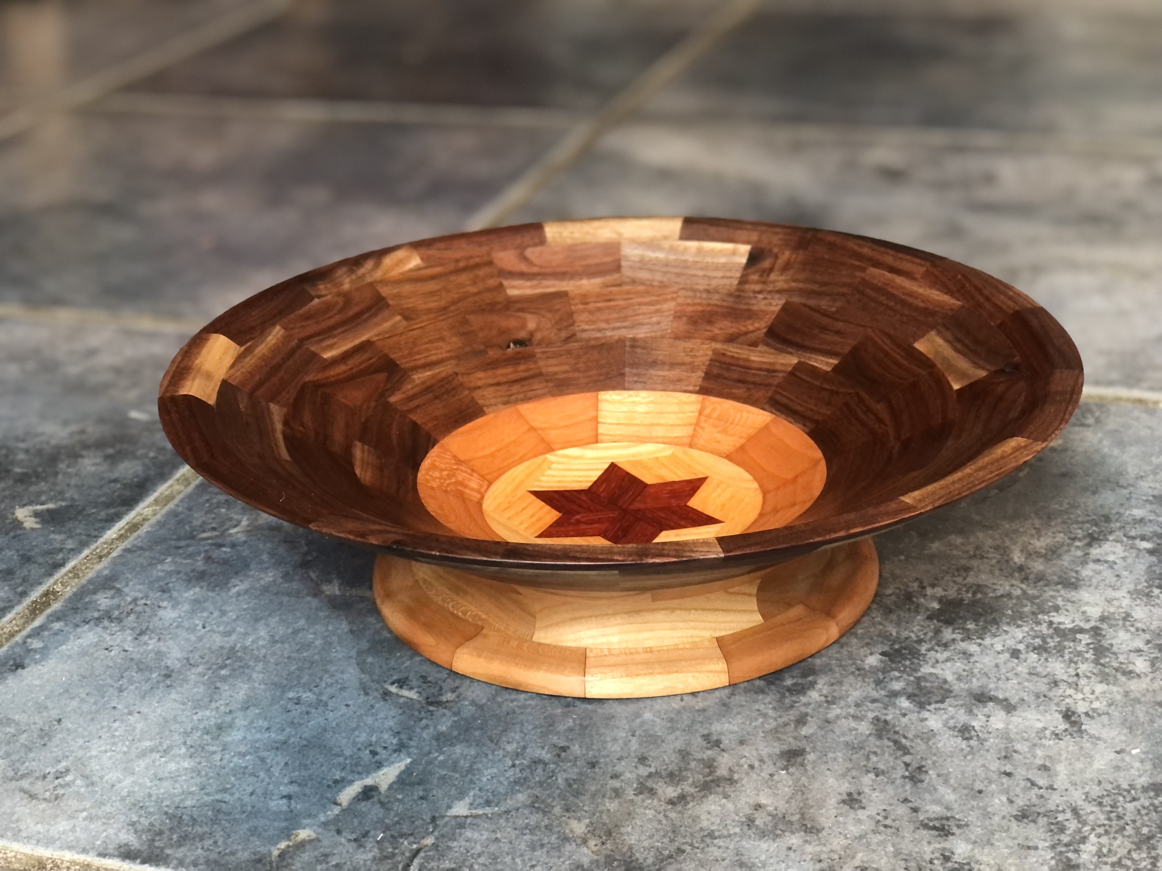 Segmented Bowl