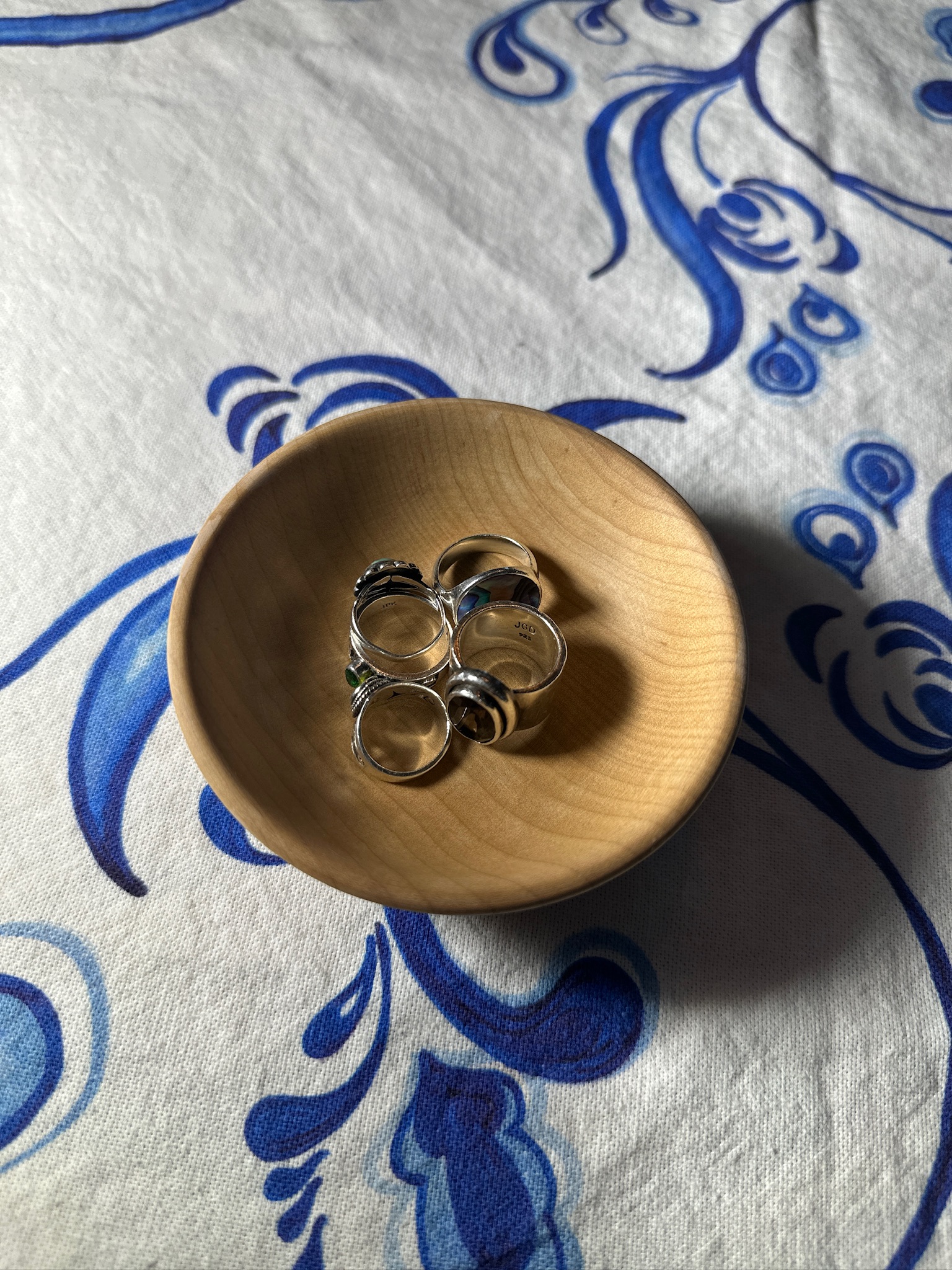 Ash Ring Bowl Approx 3 7/8" Diameter X 1 1/2" Tall