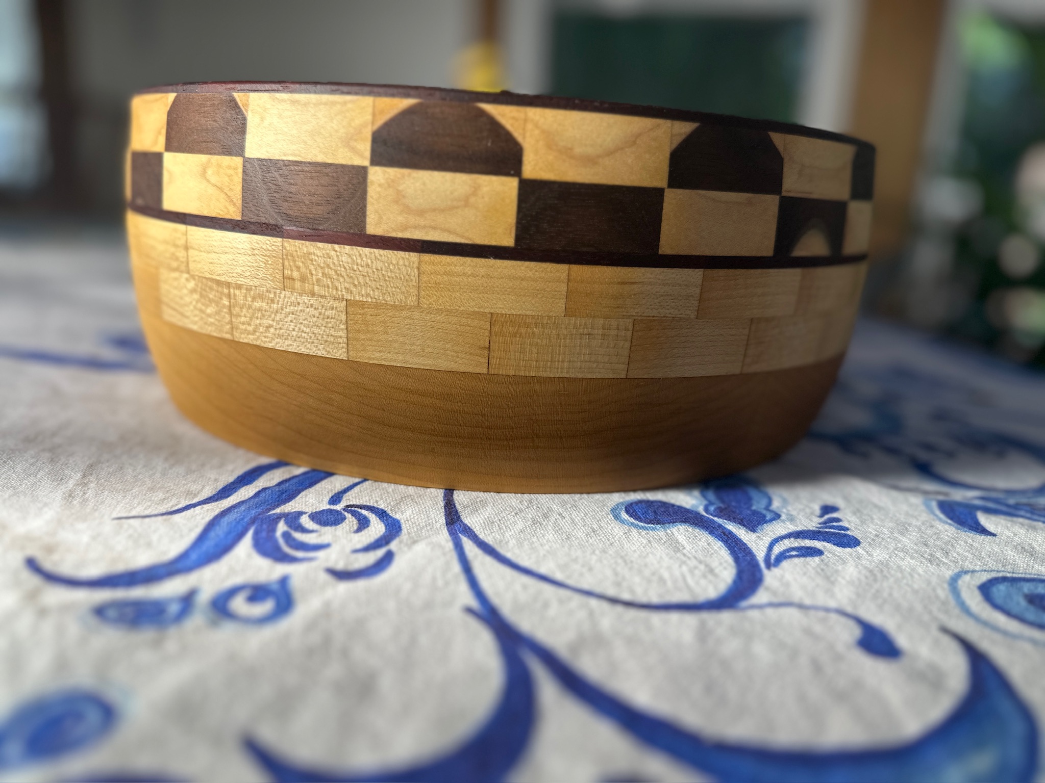 Large Segmented Salad Bowl Approx 12 1/8" diameter X 4 1/2" tall.