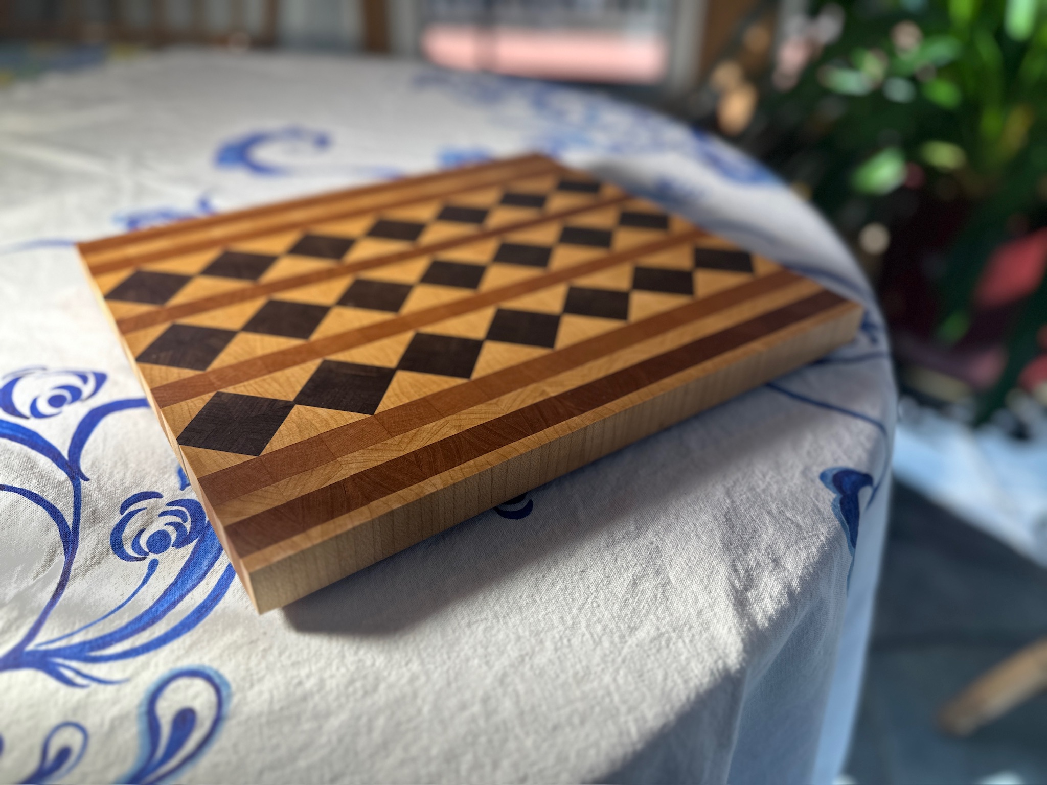 End Grain Cutting Board Approx 14" X 12 1/4" X 1" 