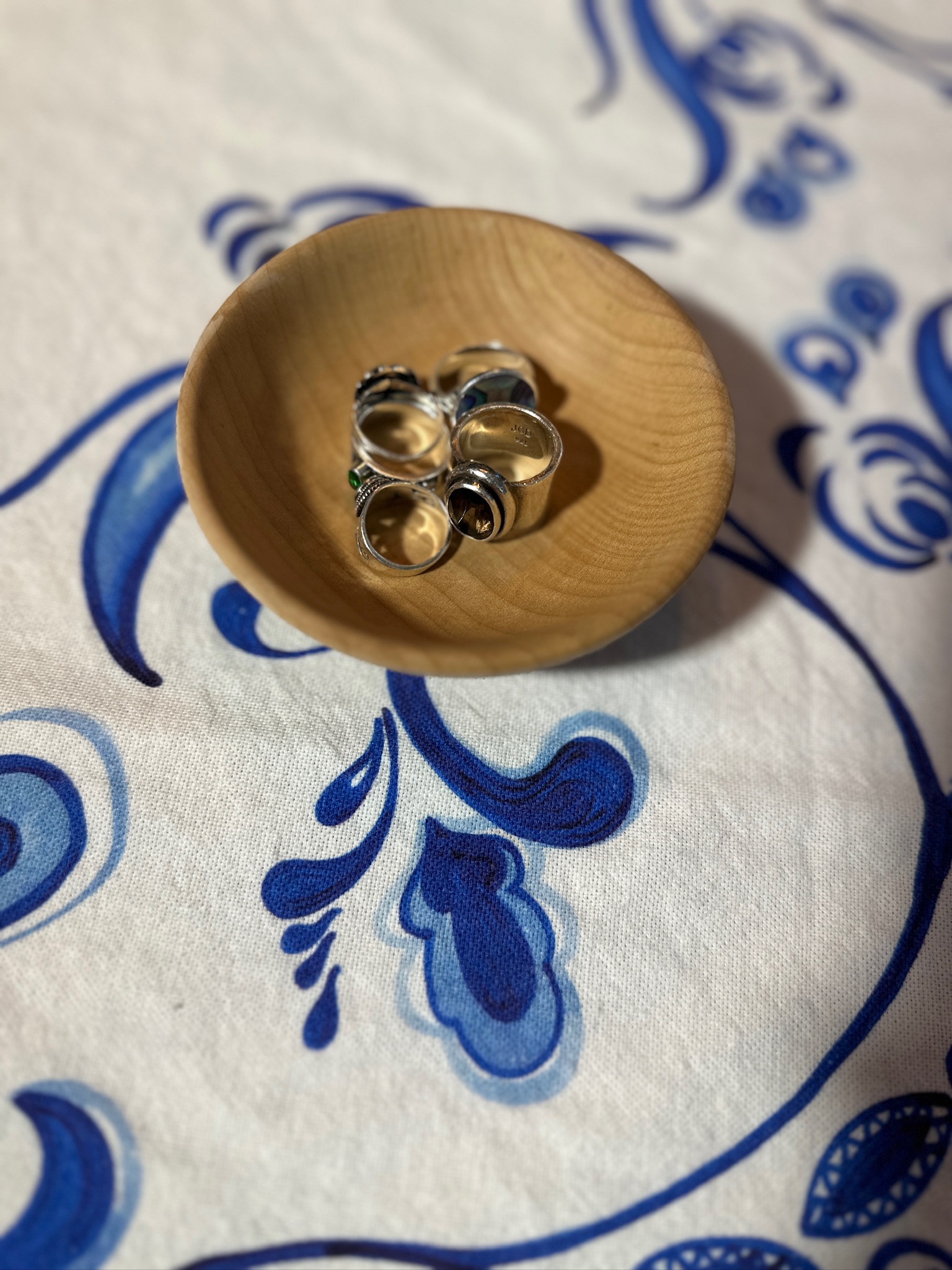Ash Ring Bowl Approx 3 7/8" Diameter X 1 1/2" Tall